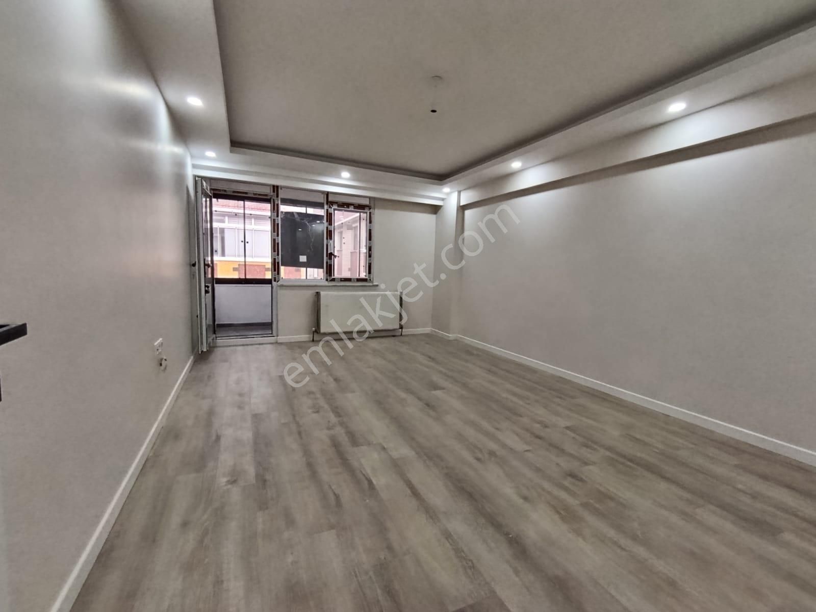 Bahçelievler Cumhuriyet Mah. 4+2 Yeni Bina Satılık Dubleks Daire - Görsel 3