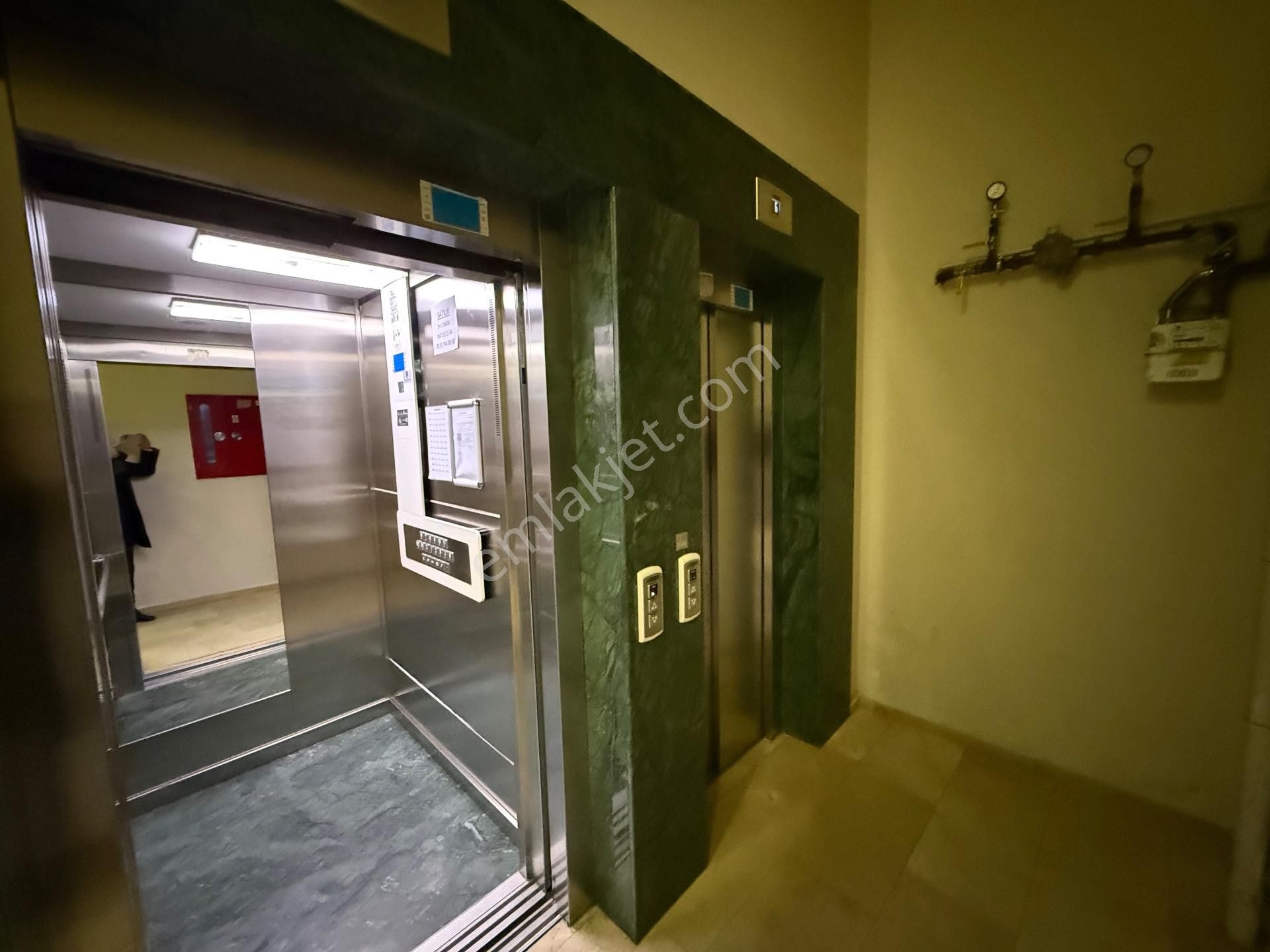 Yeni Mahalle Metronun Karşısında Site İçi Satılık 2+1 Lüks Daire - Görsel 29