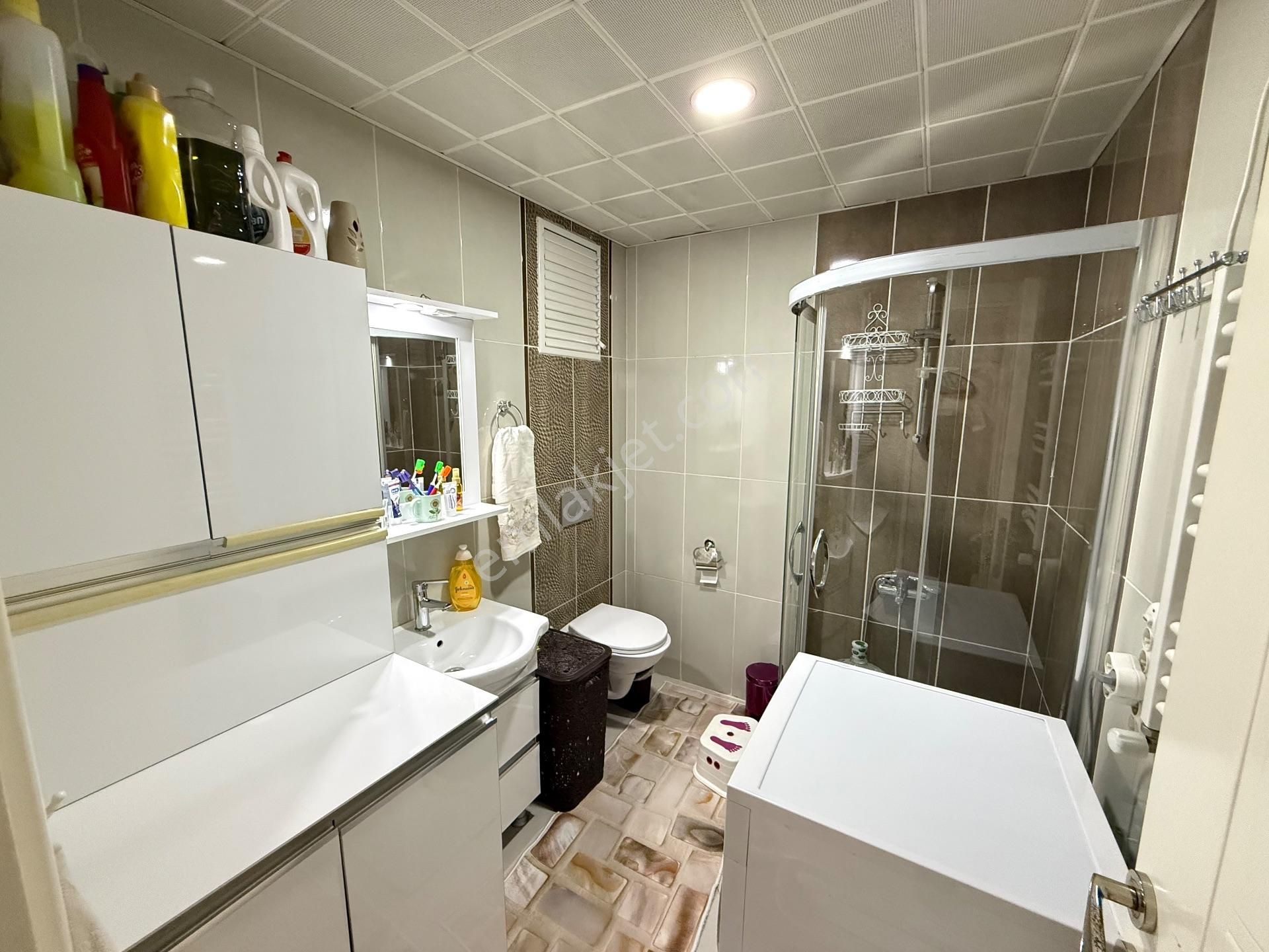 Yeni Mahalle Metronun Karşısında Site İçi Satılık 2+1 Lüks Daire - Görsel 14