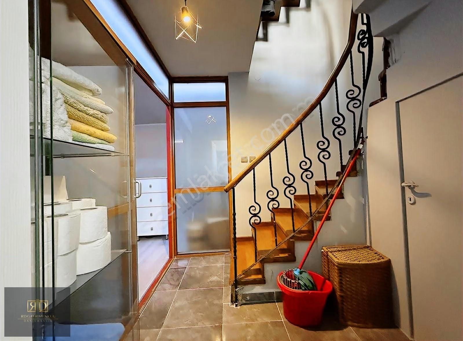 Rd'den Uskumruköy Mevsim Sitesi 7+1 Villa Deniz Manzaralı Teras - Görsel 20