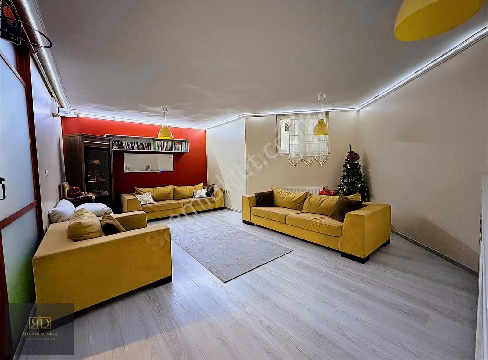 Rd'den Uskumruköy Mevsim Sitesi 7+1 Villa Deniz Manzaralı Teras - Görsel 27