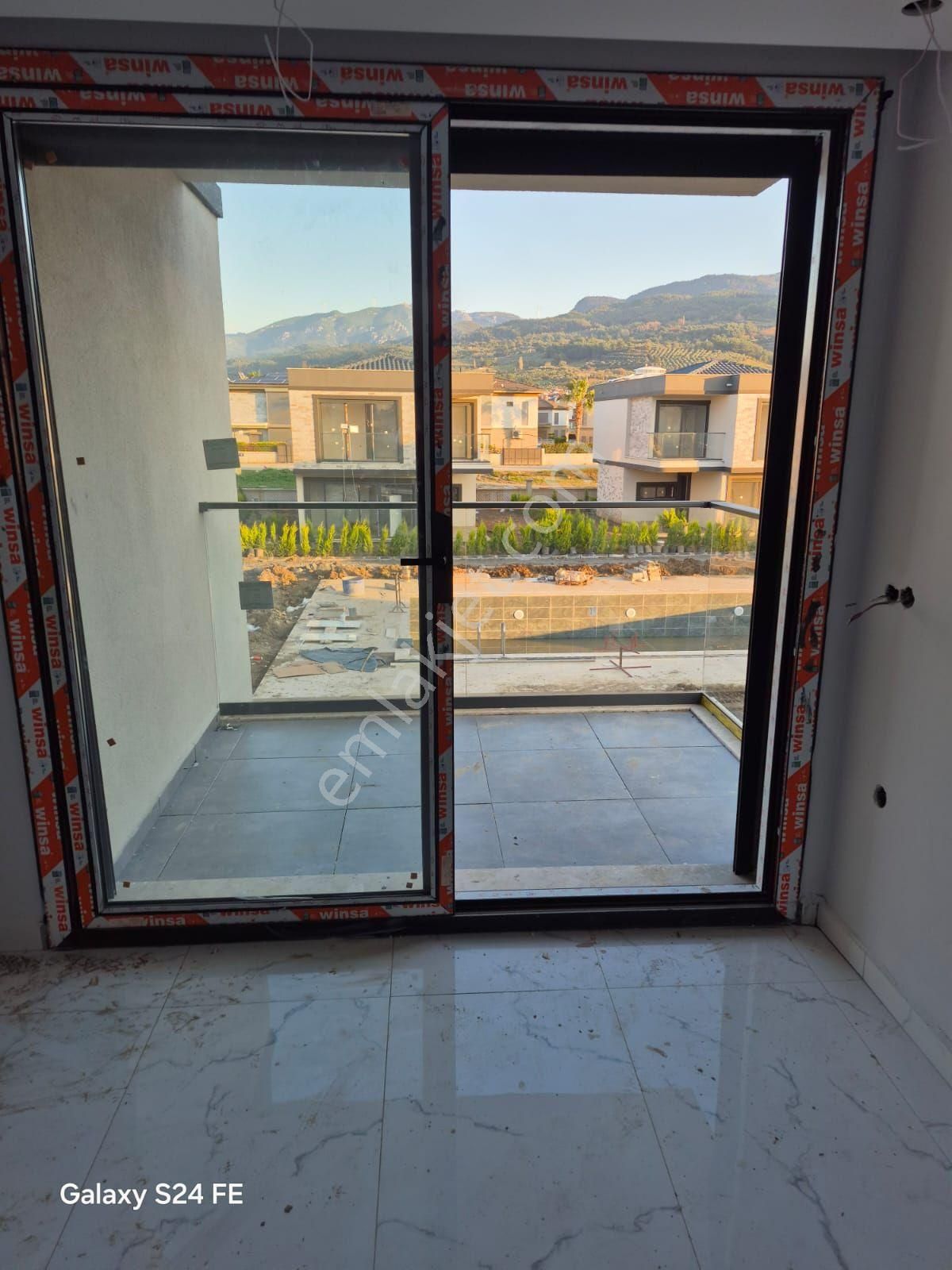 Kuşadası Satılık 3+1 Villa - Görsel 17
