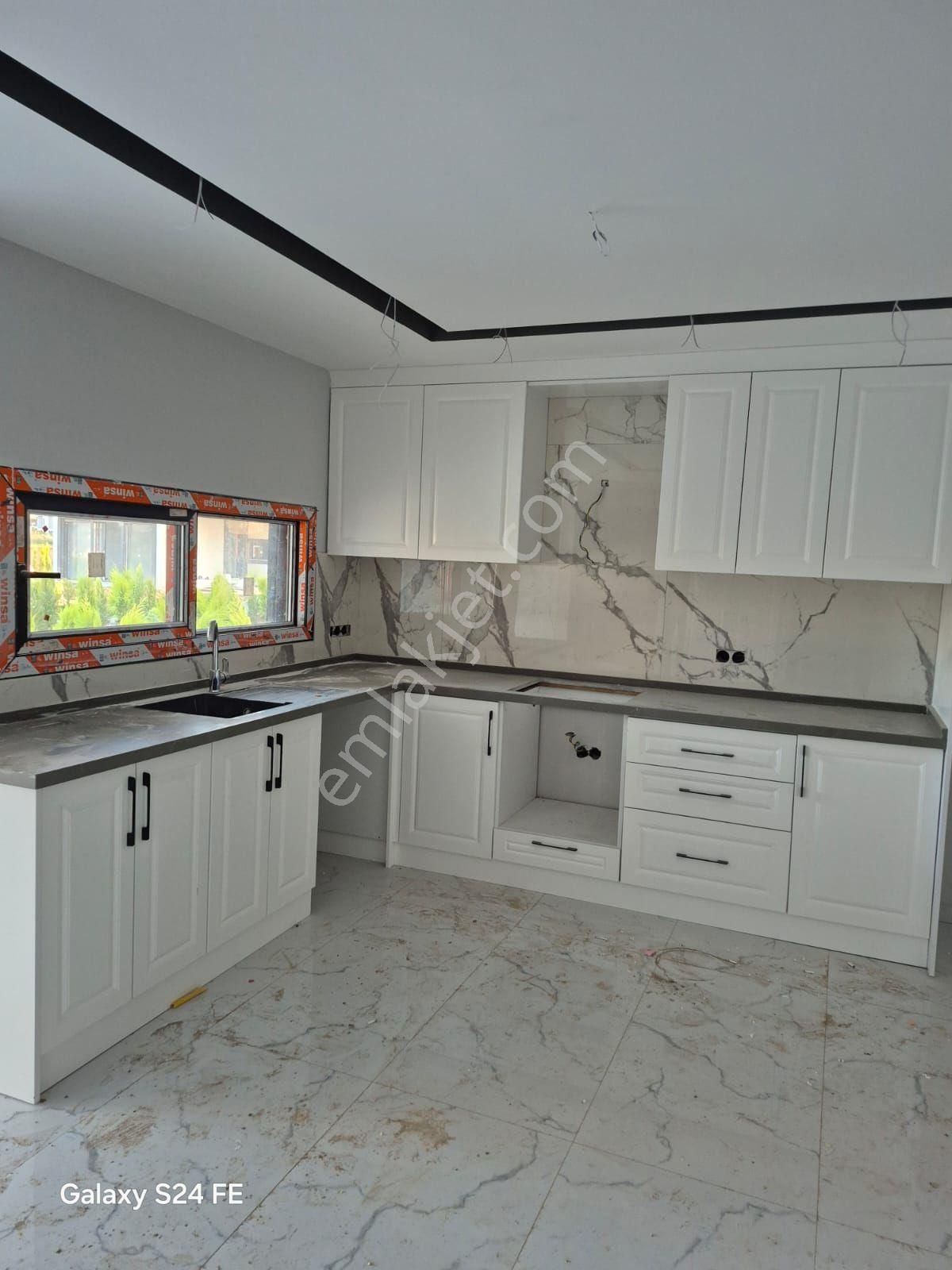 Kuşadası Satılık 3+1 Villa - Görsel 13