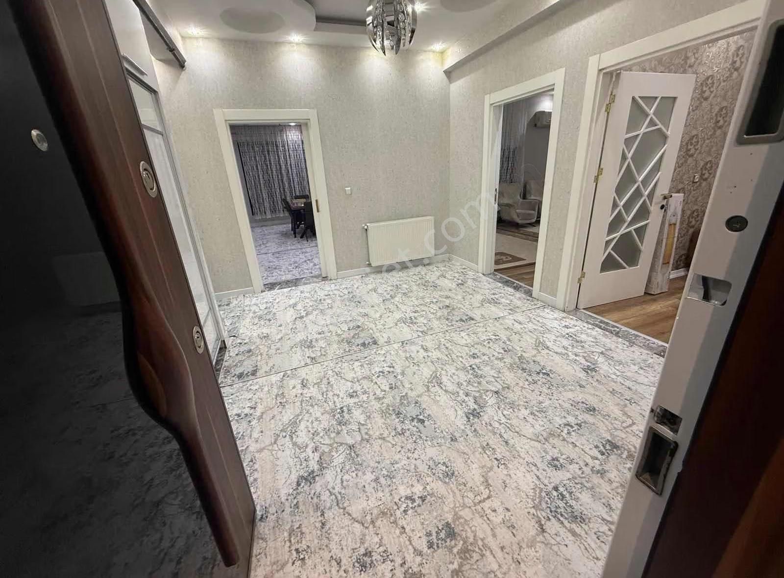 Solmaz Emlak Satılık Sitede Lüks 4+1 - Görsel 6