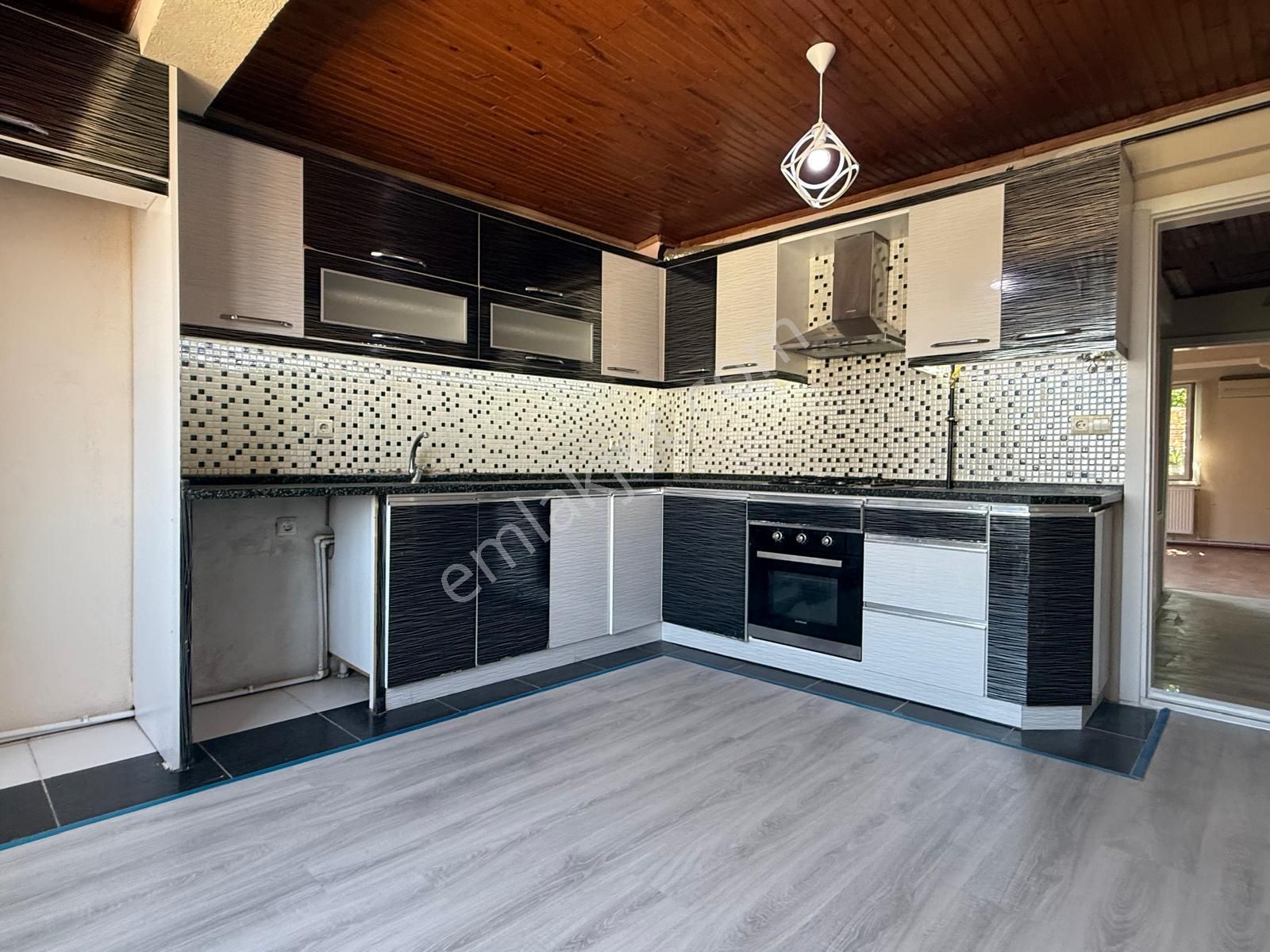 Binyapı'dan Fatihte Müstakil Tadında Acil Satılık Fırsat Daire ! - Görsel 5