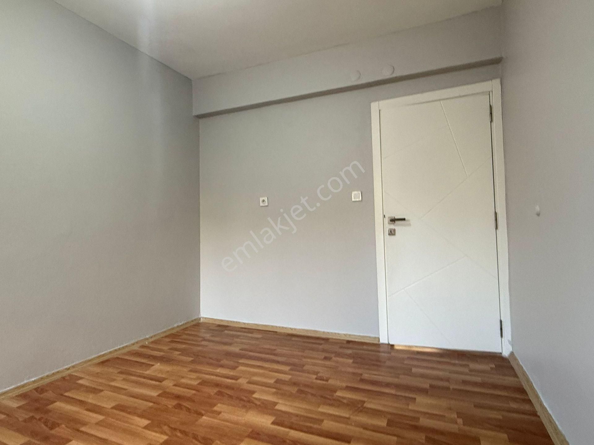 Binyapı'dan Foruma Çok Yakın Kiralık İçi Yeni Daire ! - Görsel 19