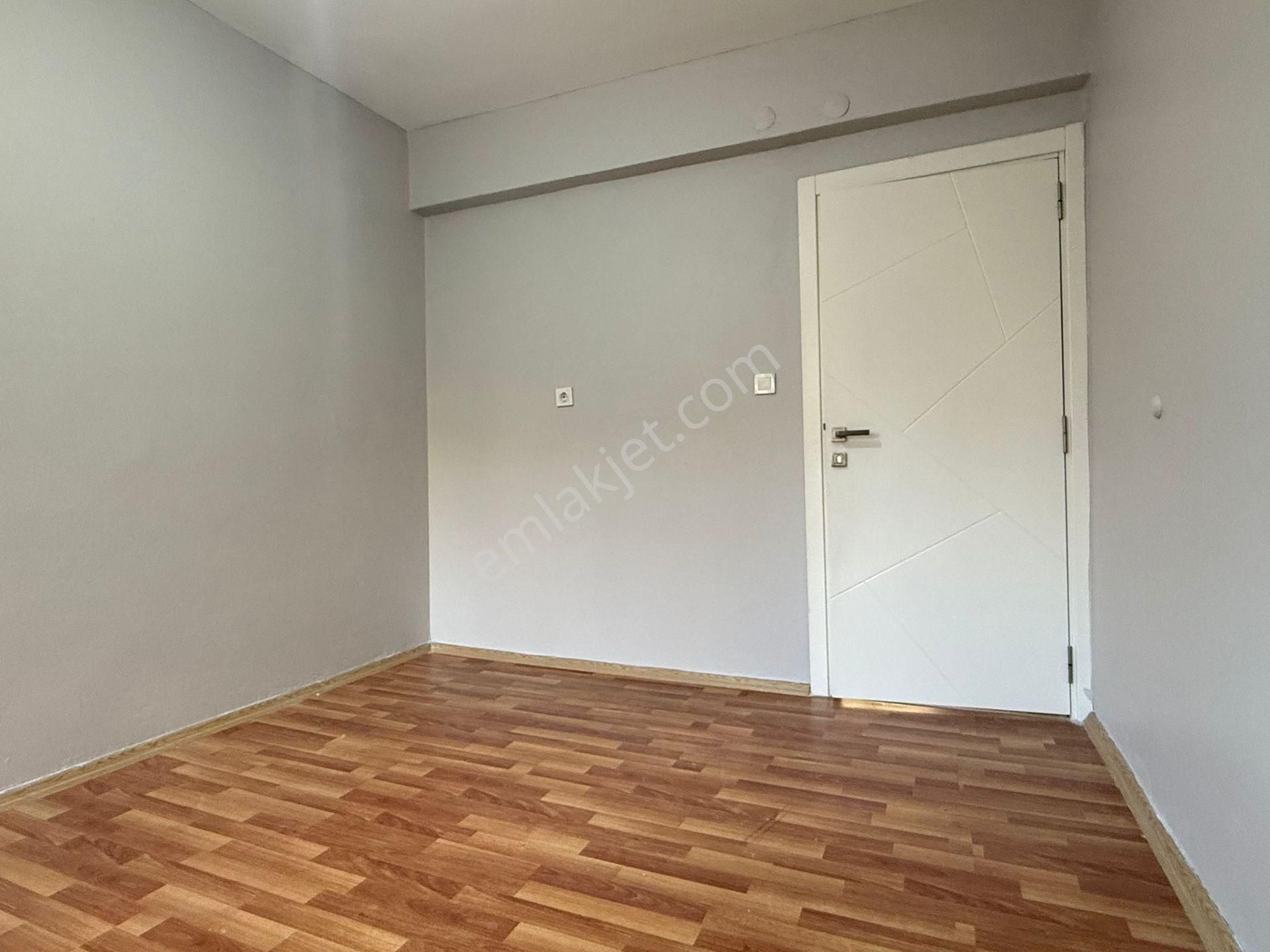 Binyapı'dan Foruma Çok Yakın Kiralık İçi Yeni Daire ! - Görsel 17