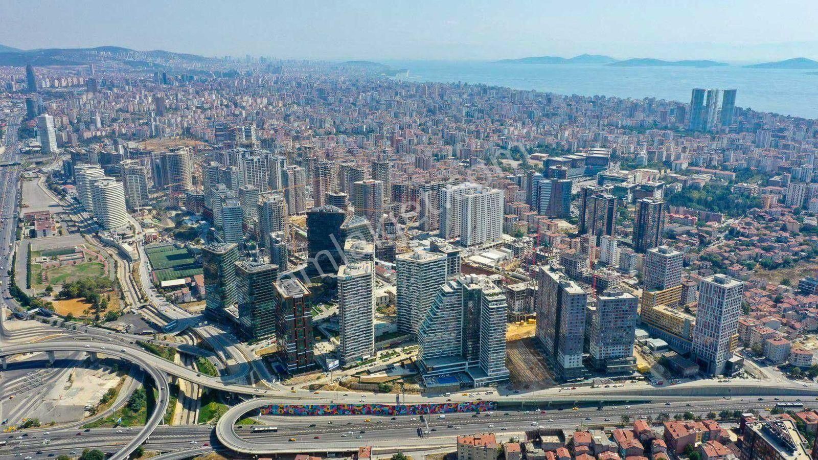 Fikirtepe Yeni Konutlar ▀ 1+1 ▀ Peyzaj Manzaralı ▀ Yüksek Kat ! - Görsel 4