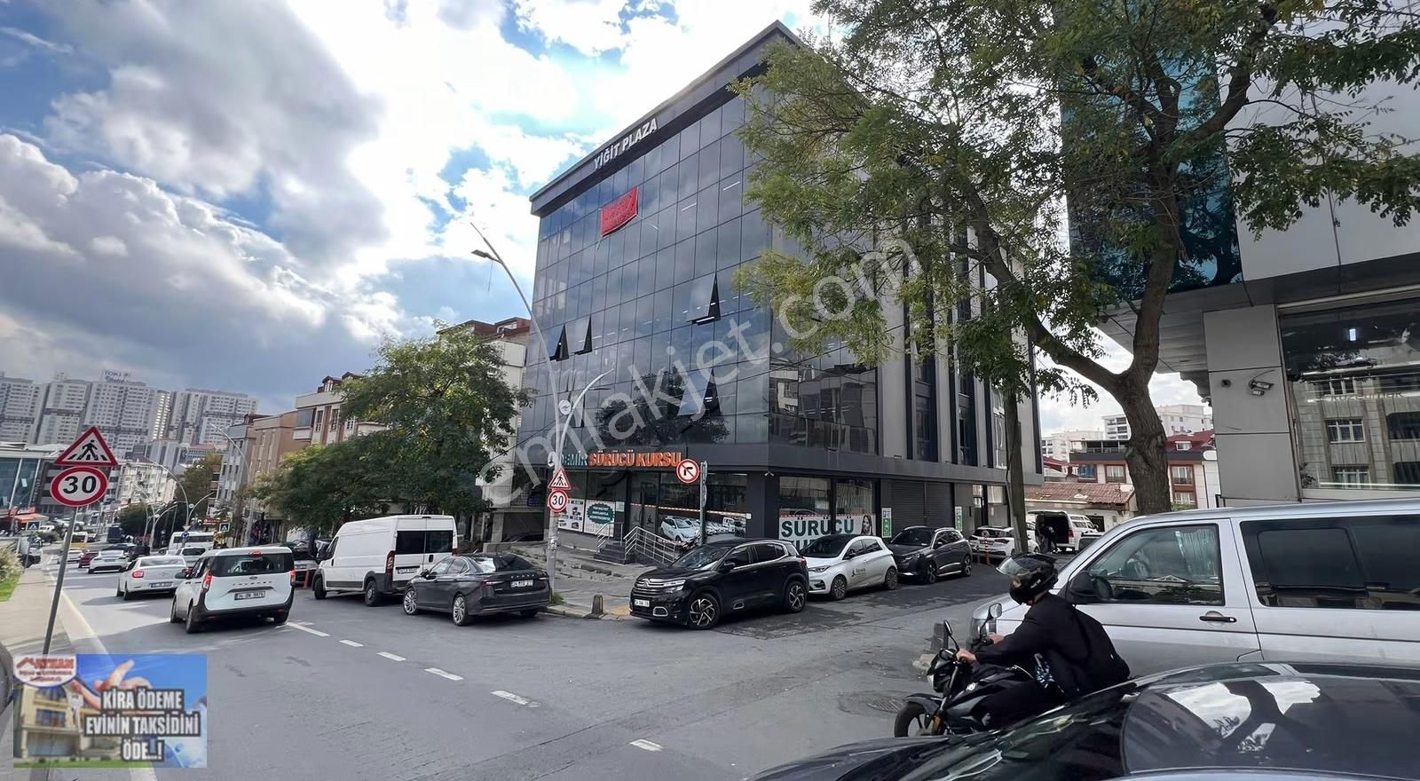 Yunusemre Mah'de İş Merkezin'de Kiralık 400m2 - Görsel 23