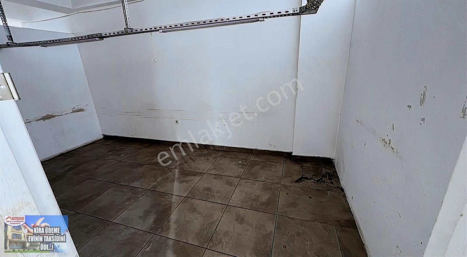 Yunusemre Mah'de İş Merkezin'de Kiralık 400m2 - Görsel 21