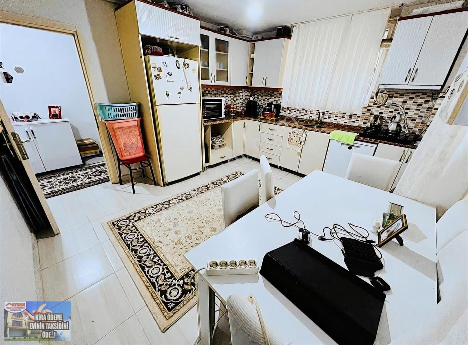 Yunusemre Mah'de Mustakil Bahçeli 100m2 2+1 Daire