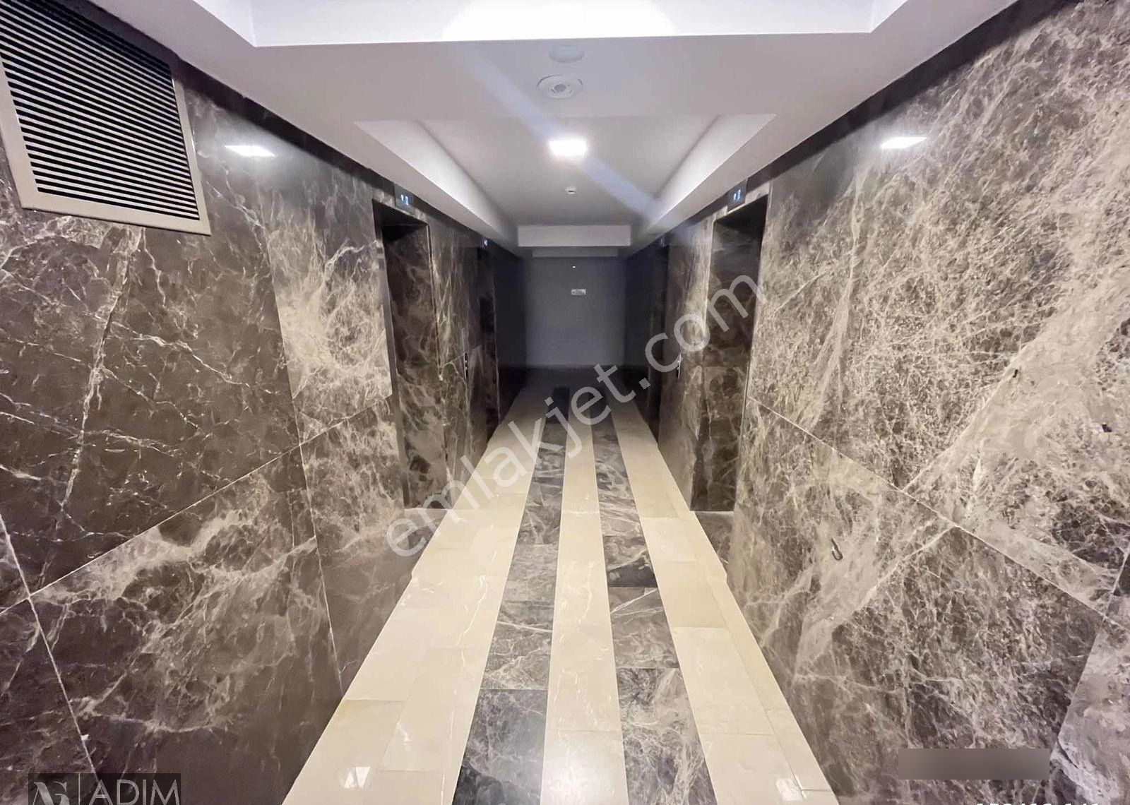 Fikirtepe 216 2. Etapta, Eşyalı, Masrafsız, Kiralık 1+1 - Görsel 2