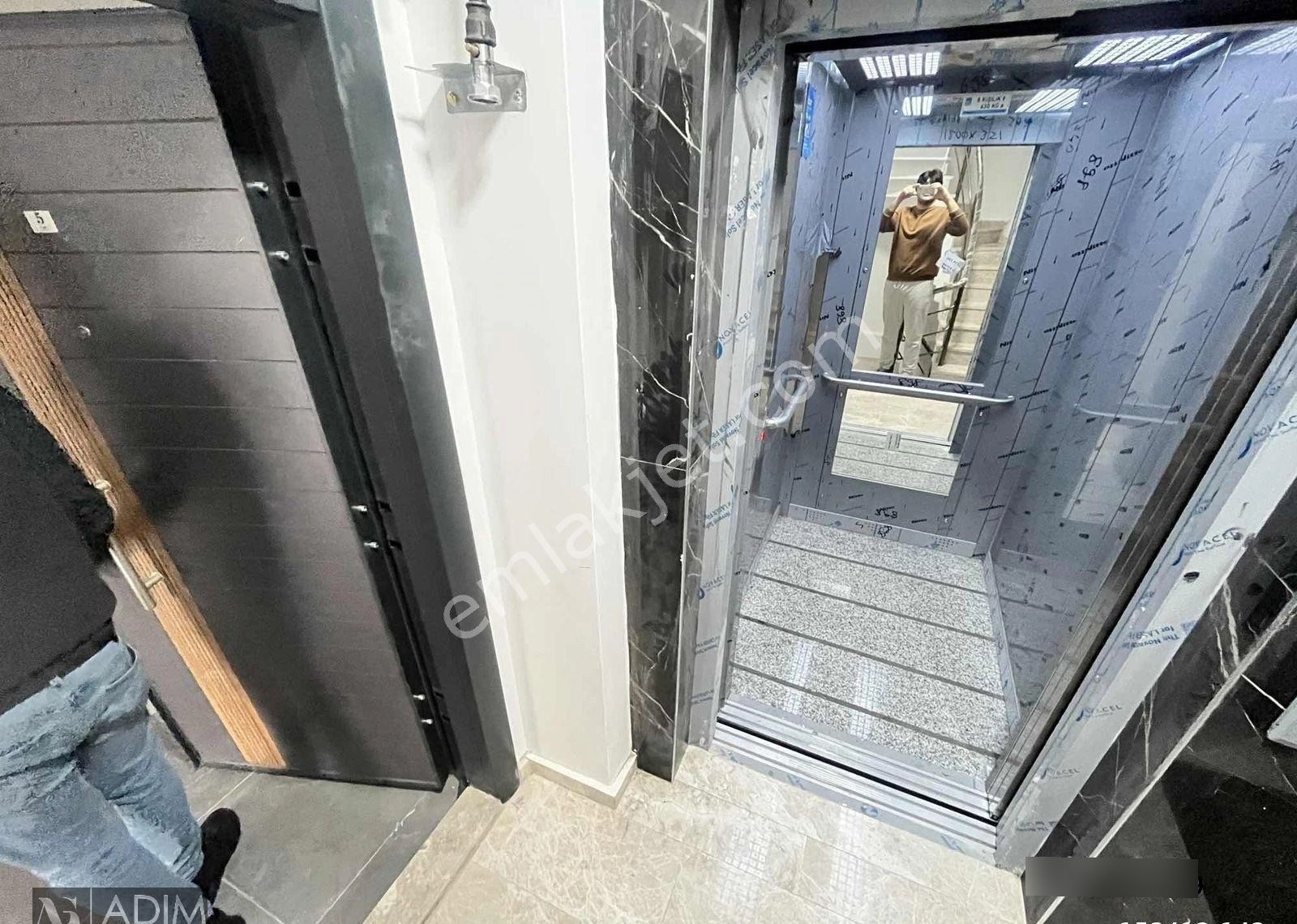 122 Evlerde, Metroya 4.sokakta, 2.katta Sıfır Satılık 2+1 - Görsel 20