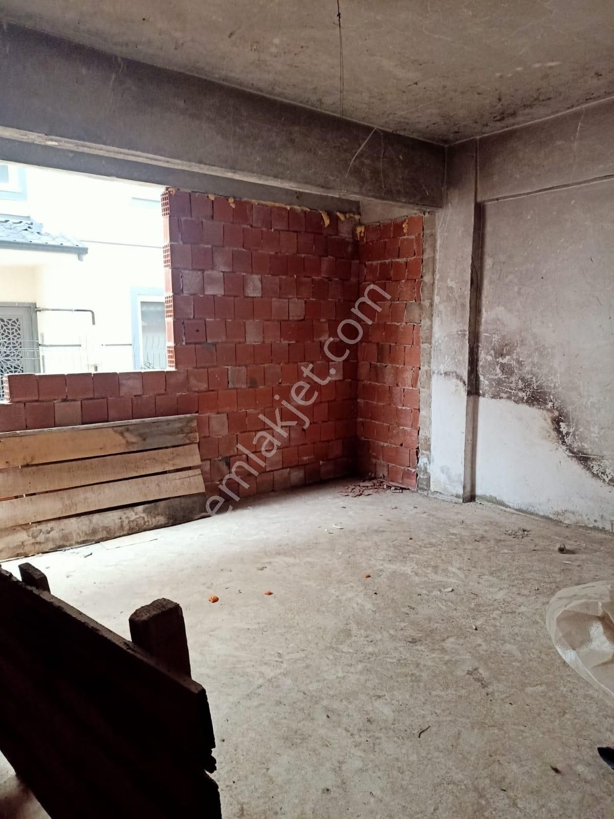 Adalet Gold Group Emlak'tan Satılık Daire 2+1 Giriş Kat Bağlar Mahallesinde - Görsel 4