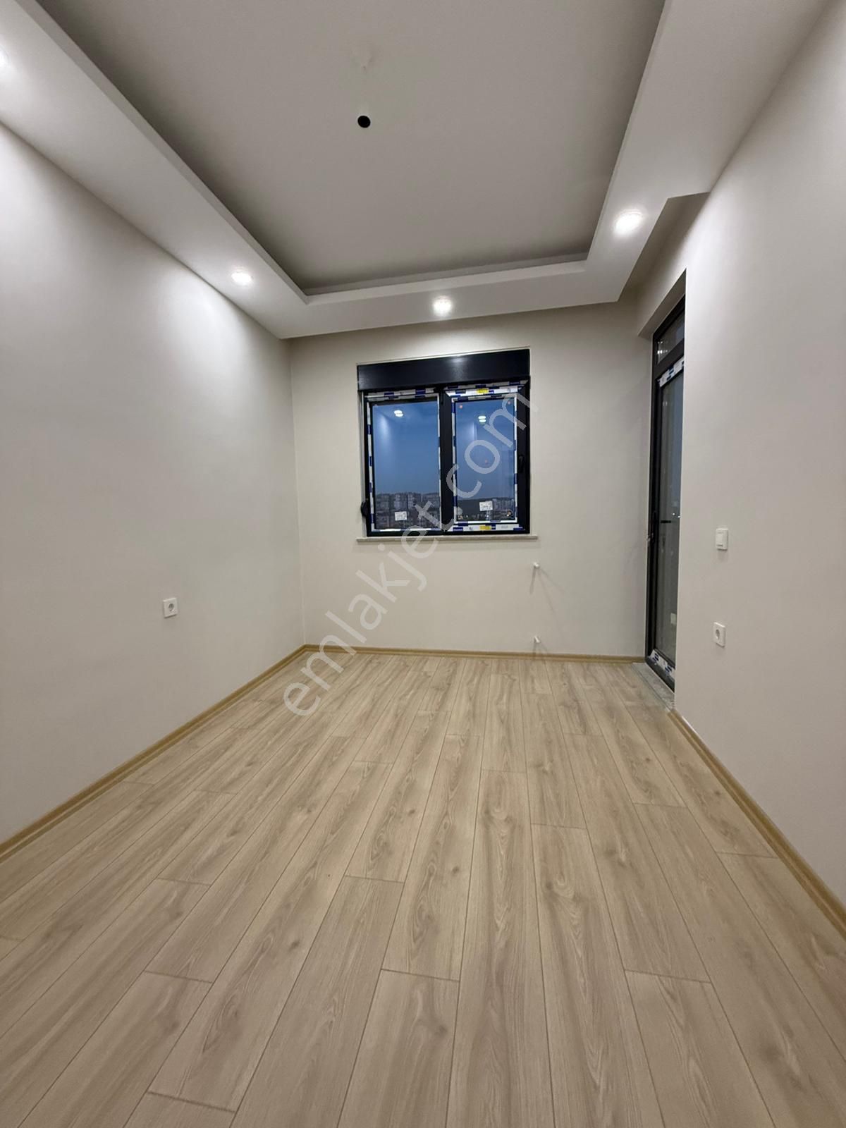 V.karşıyakada Mükemmel Konum Daire Yüksek Kredili 2+1 - Görsel 21