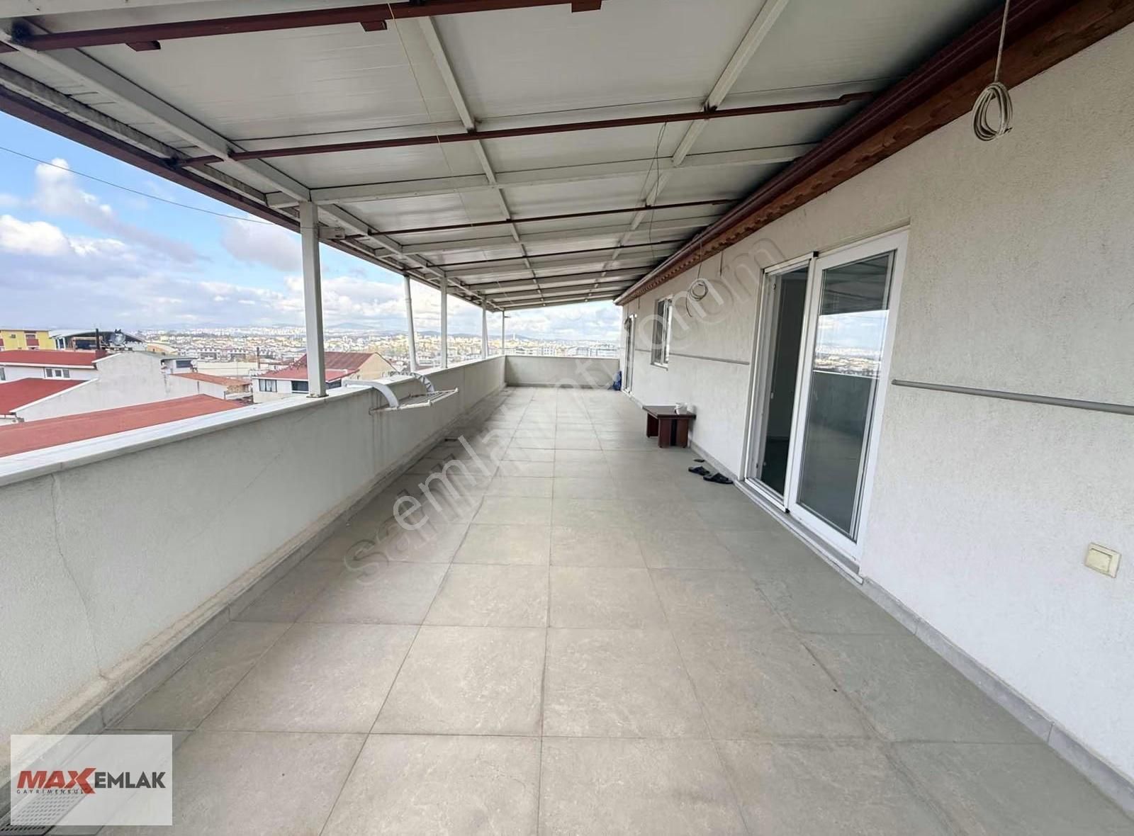 Tuzla Cad Yakın İki Aileye Uygun İskanlı 260m2 4+1 Ara Kat - Görsel 3