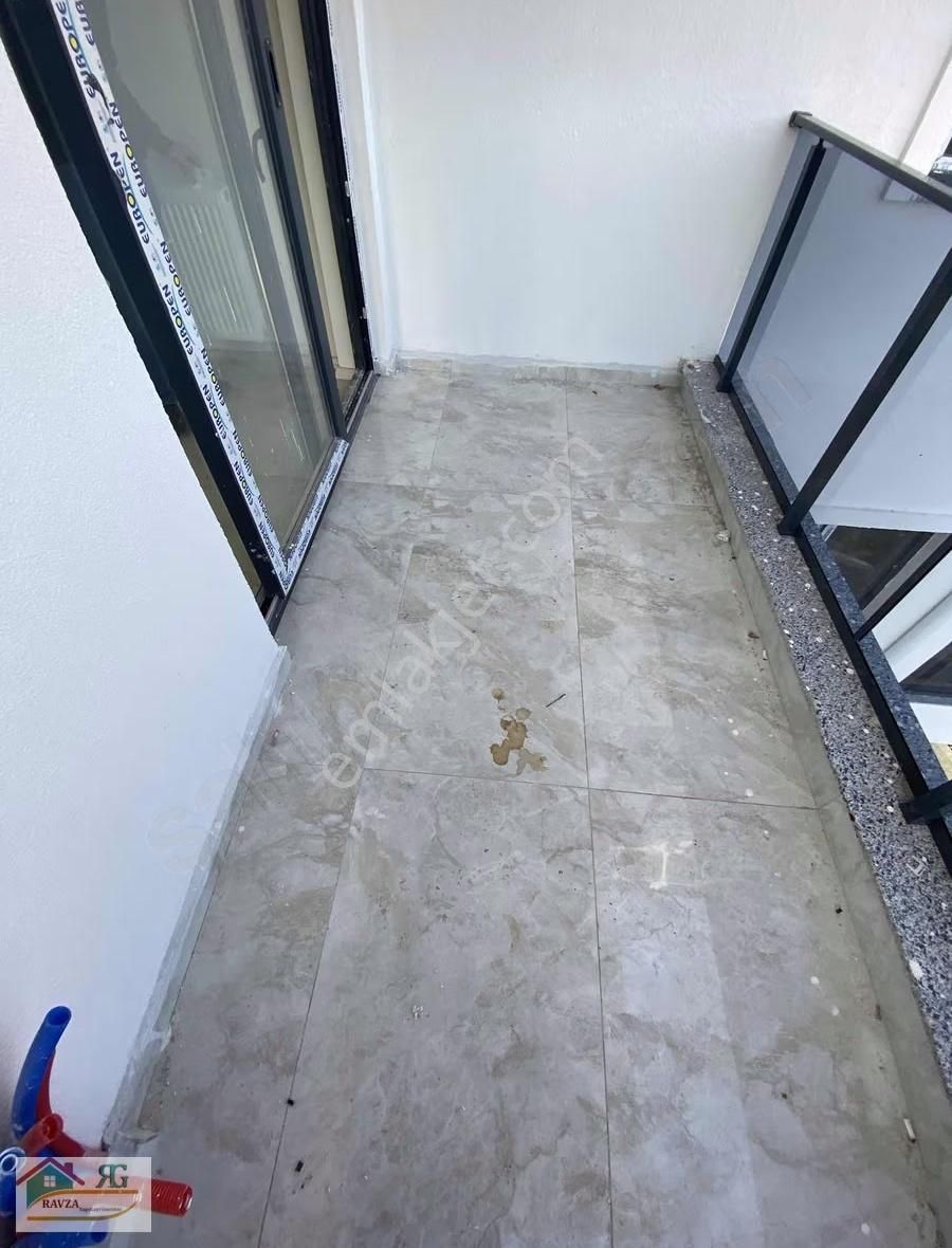 Ravza Yapı Gayrimenkulden 1+1 Satılık Daire - Görsel 22