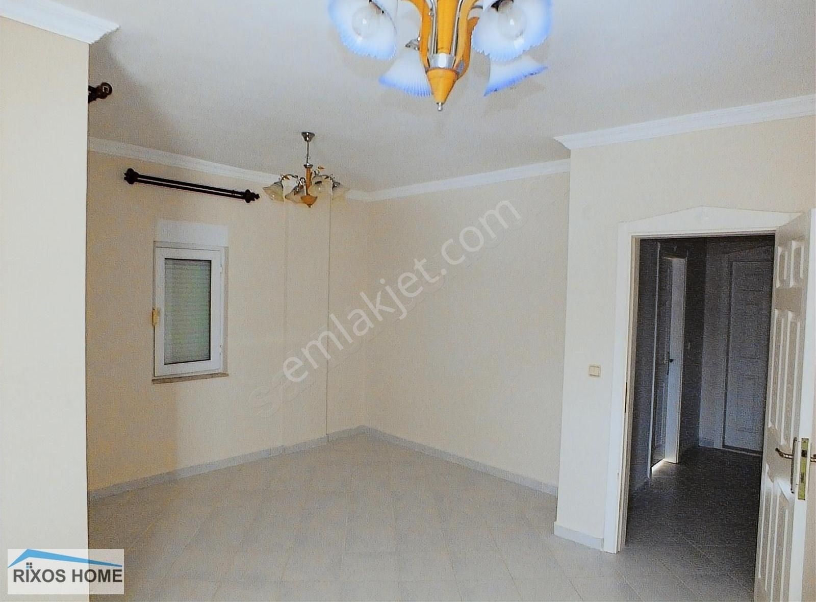 Avsallarda 4+1 Bahçeli Villa - Görsel 12