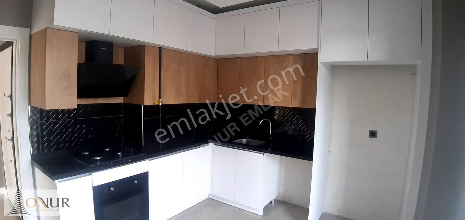 Onur Emlak Fetih Cad.fuzul Ve Emin Evime Uygun 2+1 Ara Kat Daire - Görsel 3