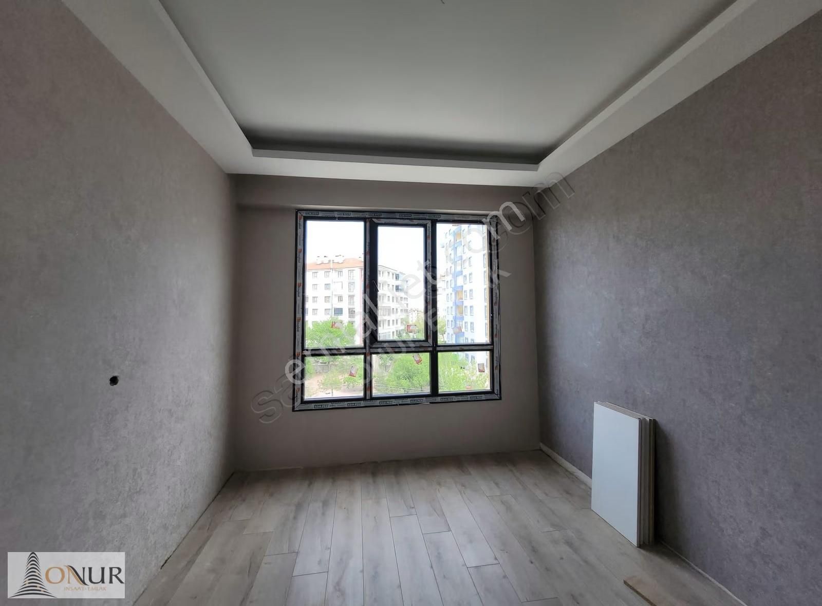 Onur Emlak Fetih Cad.fuzul Ve Emin Evime Uygun 2+1 Ara Kat Daire - Görsel 16