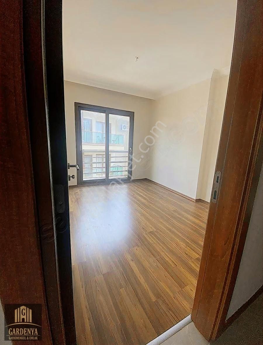 Havuzlu Site De Kiralık 3+1 Daire - Görsel 21