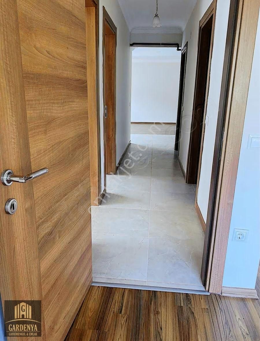 Havuzlu Site De Kiralık 3+1 Daire - Görsel 22