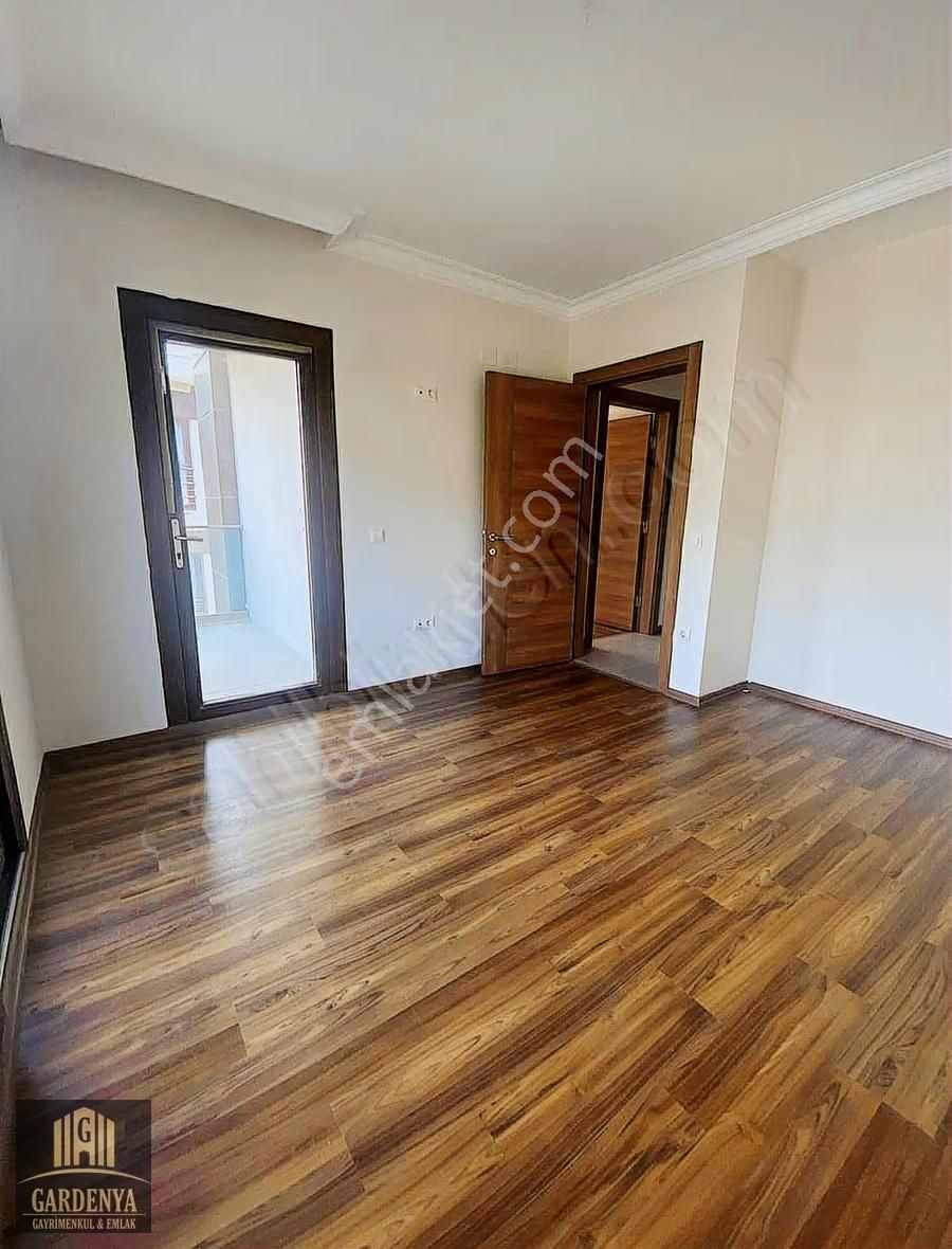 Havuzlu Site De Kiralık 3+1 Daire - Görsel 14