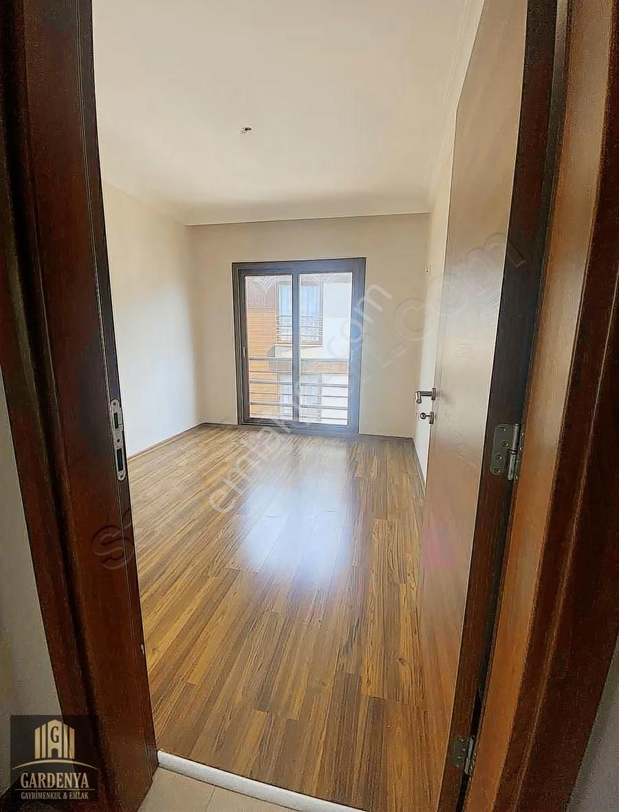 Havuzlu Site De Kiralık 3+1 Daire - Görsel 17