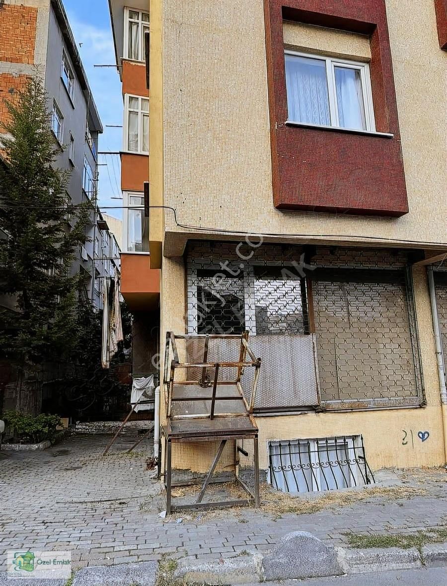 Özel Emlak'tan Krediye Uygun Köşe Başı Satılık Dükkan - Görsel 13