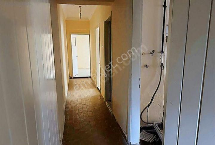 Afyon Cumhuriyet Mahallesi'nde Mesken Tapulu Daire - Görsel 8