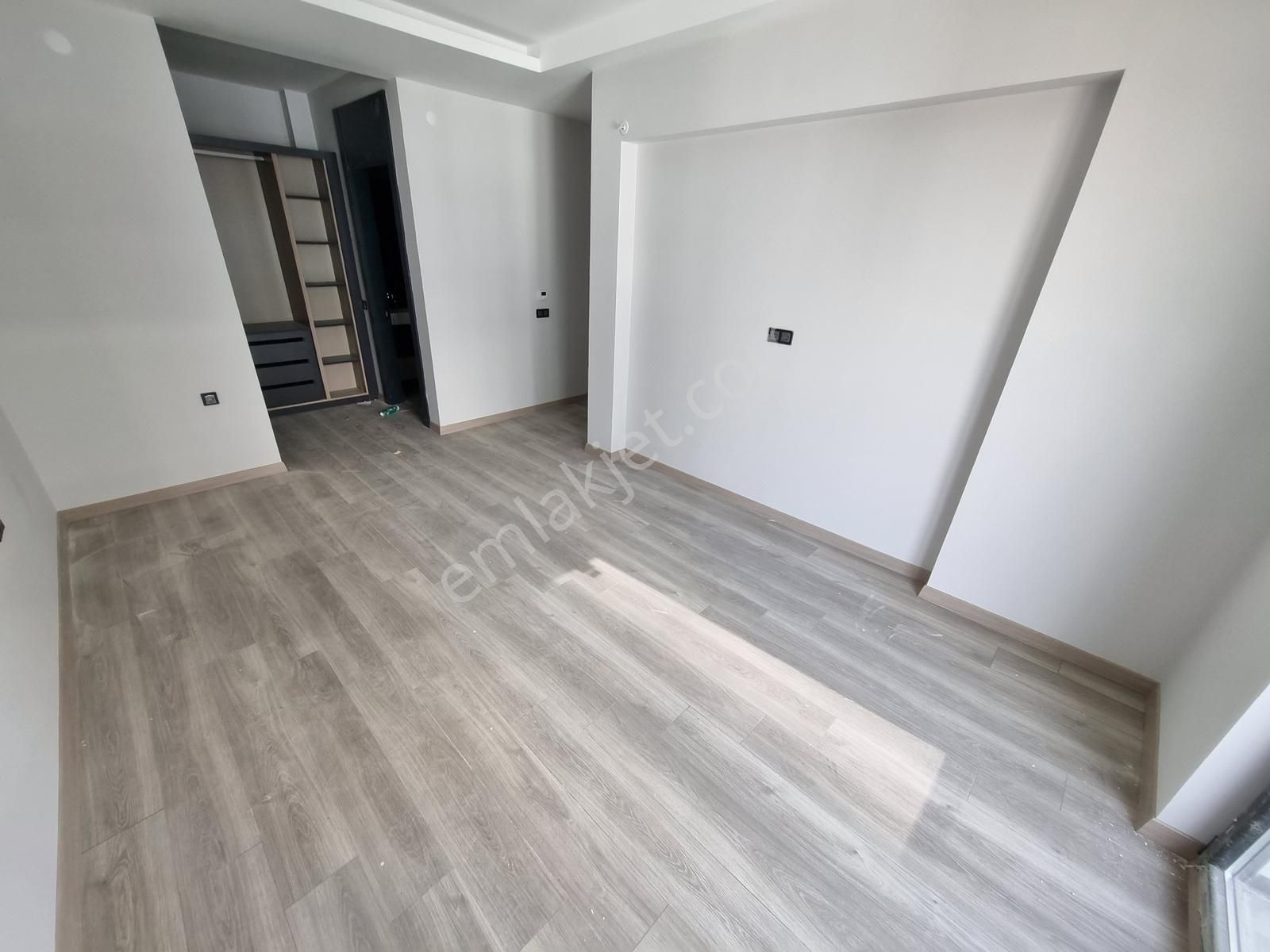 Ovacık Merkezde Lüks Site İçerisinde 4+1 Daire Realty Gate'ten - Görsel 6