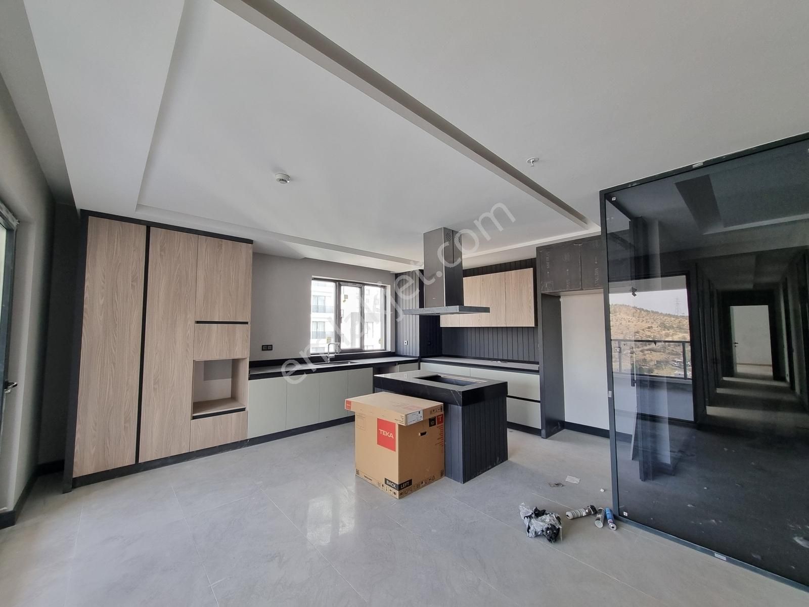 Ovacık Merkezde Lüks Site İçerisinde 4+1 Daire Realty Gate'ten - Görsel 22