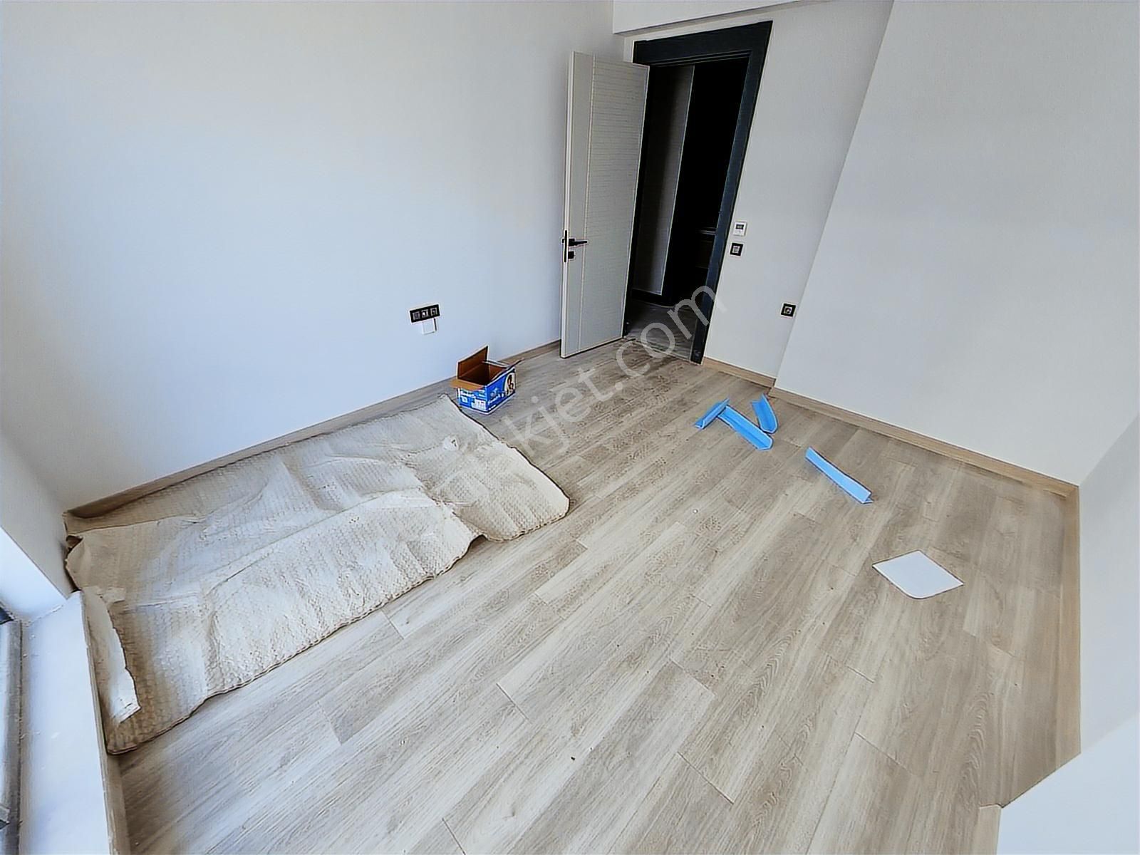 Ovacık Merkezde Lüks Site İçerisinde 4+1 Daire Realty Gate'ten - Görsel 4
