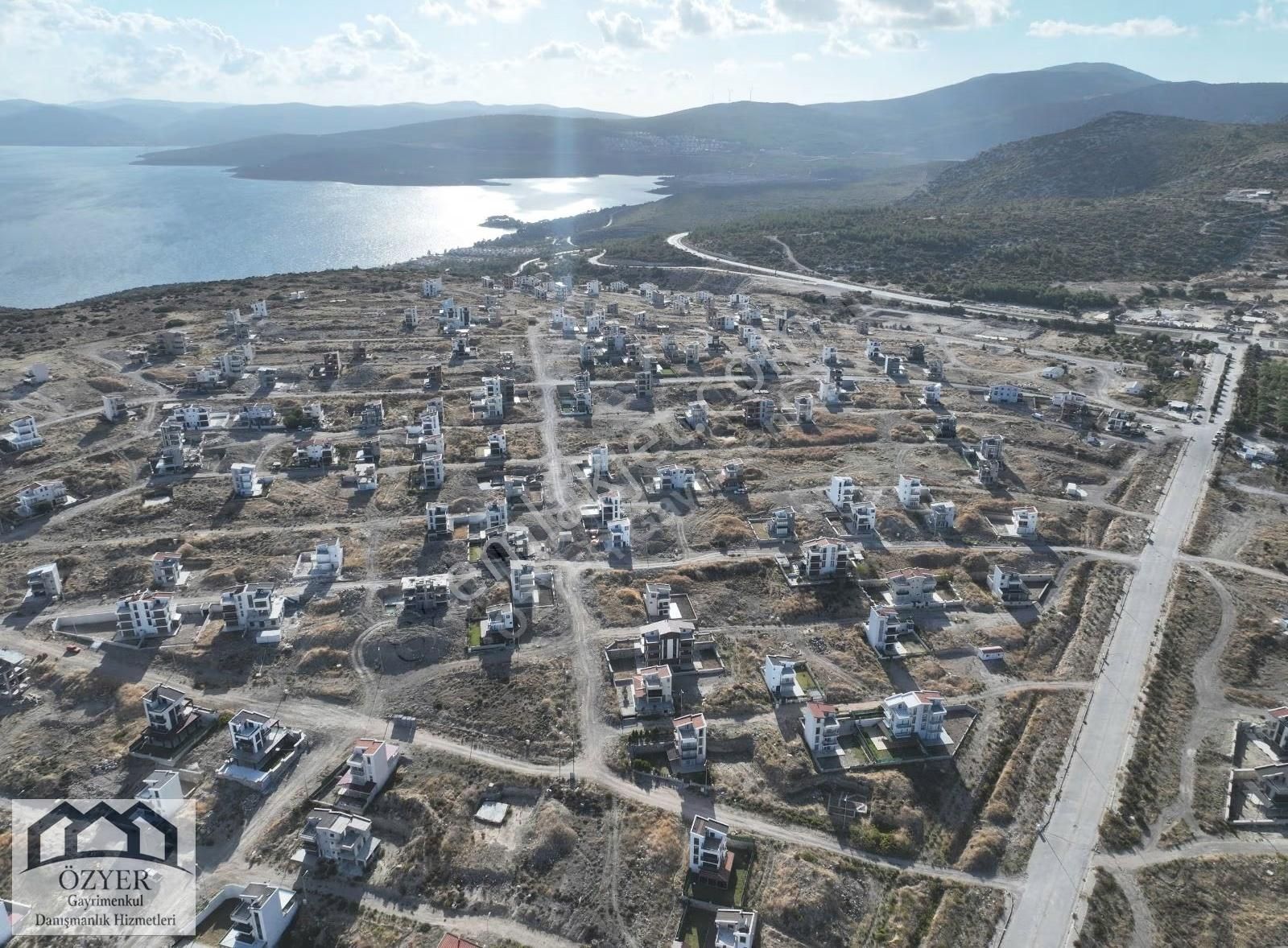 Mordogan Kamukentte Köşe 2.5 Kat Vılla Imarlı Satılık Arsa - Görsel 13