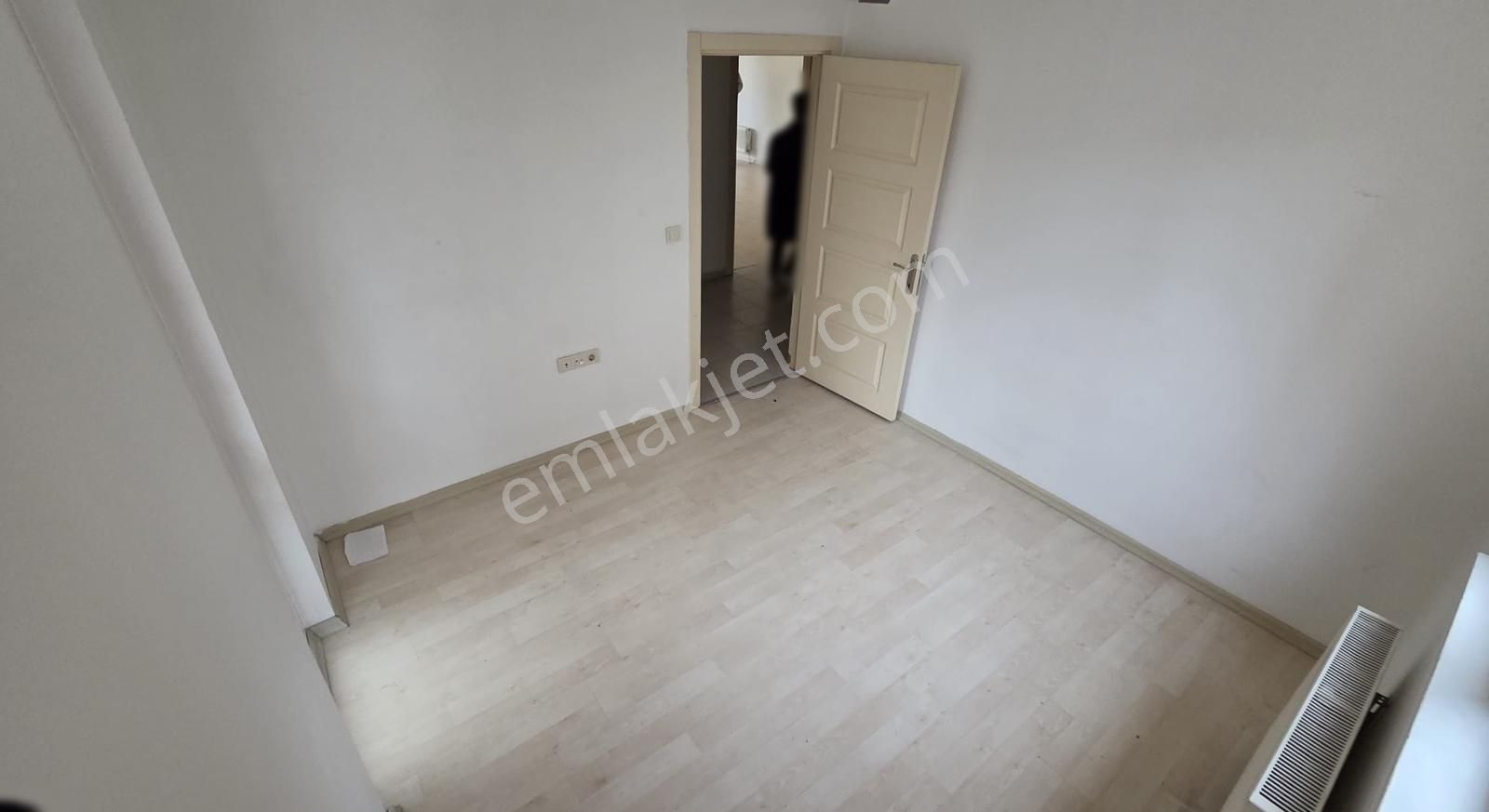 Yenimahalle Pamuklarda 3+1 Fırsat Satılık Daire - Görsel 3