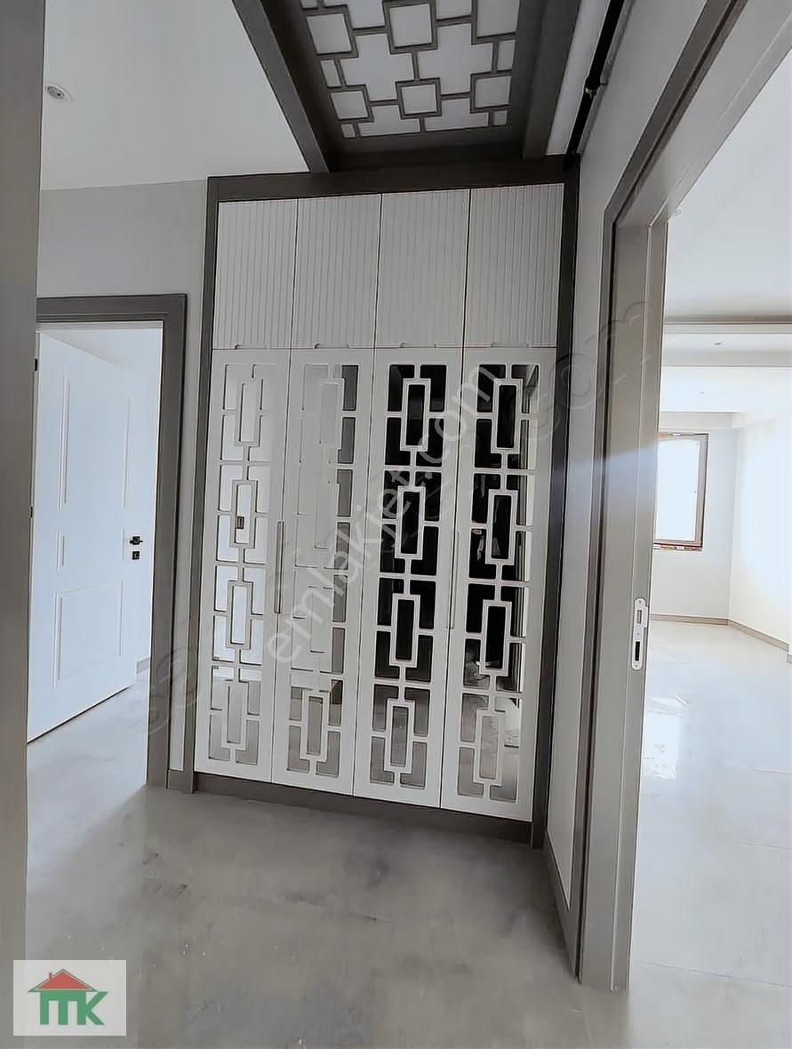 Fatih'de Müstakil Tadında 2+1 Ve 3+1 Satılık Daireler - Görsel 10