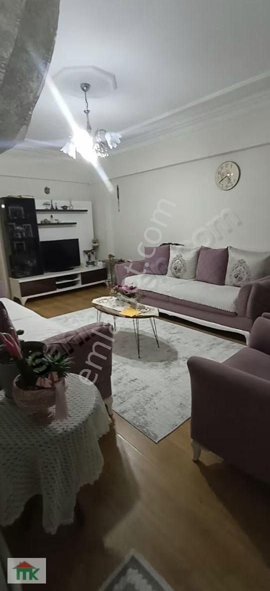 Hacıkaplanlarda 3+1 140 M2 Masrafsız 25 Yıllık Daire - Görsel 12