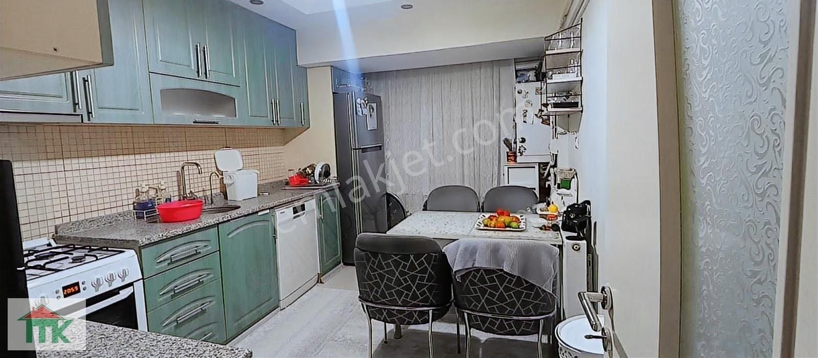 Hacıkaplanlarda 3+1 140 M2 Masrafsız 25 Yıllık Daire - Görsel 27