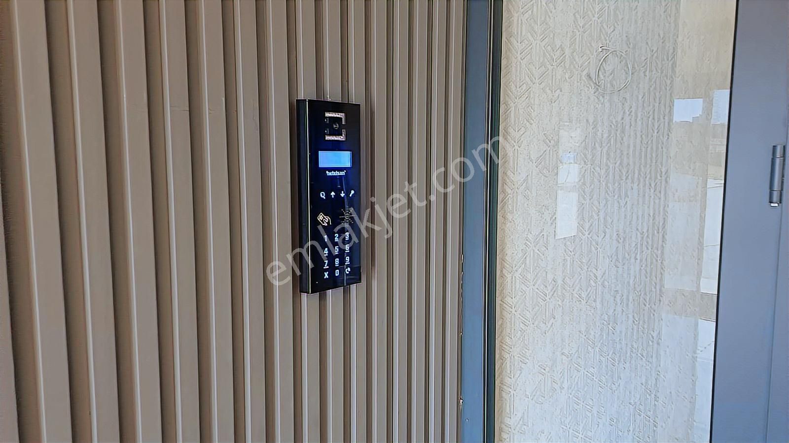 Yenimahalle Yuva Mah.de Satılık Geniş Sıfır Lüks 4+1 Daire - Görsel 2