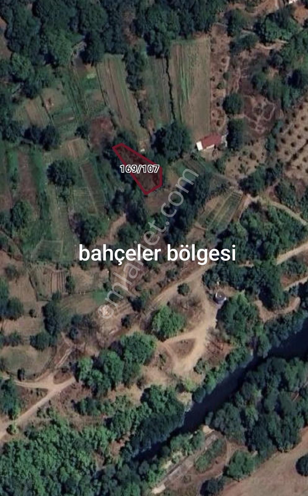 Balya Emlaktan Balıkesir Balya Kadıköyde Sosyal Tesis Yanı Bahçe
