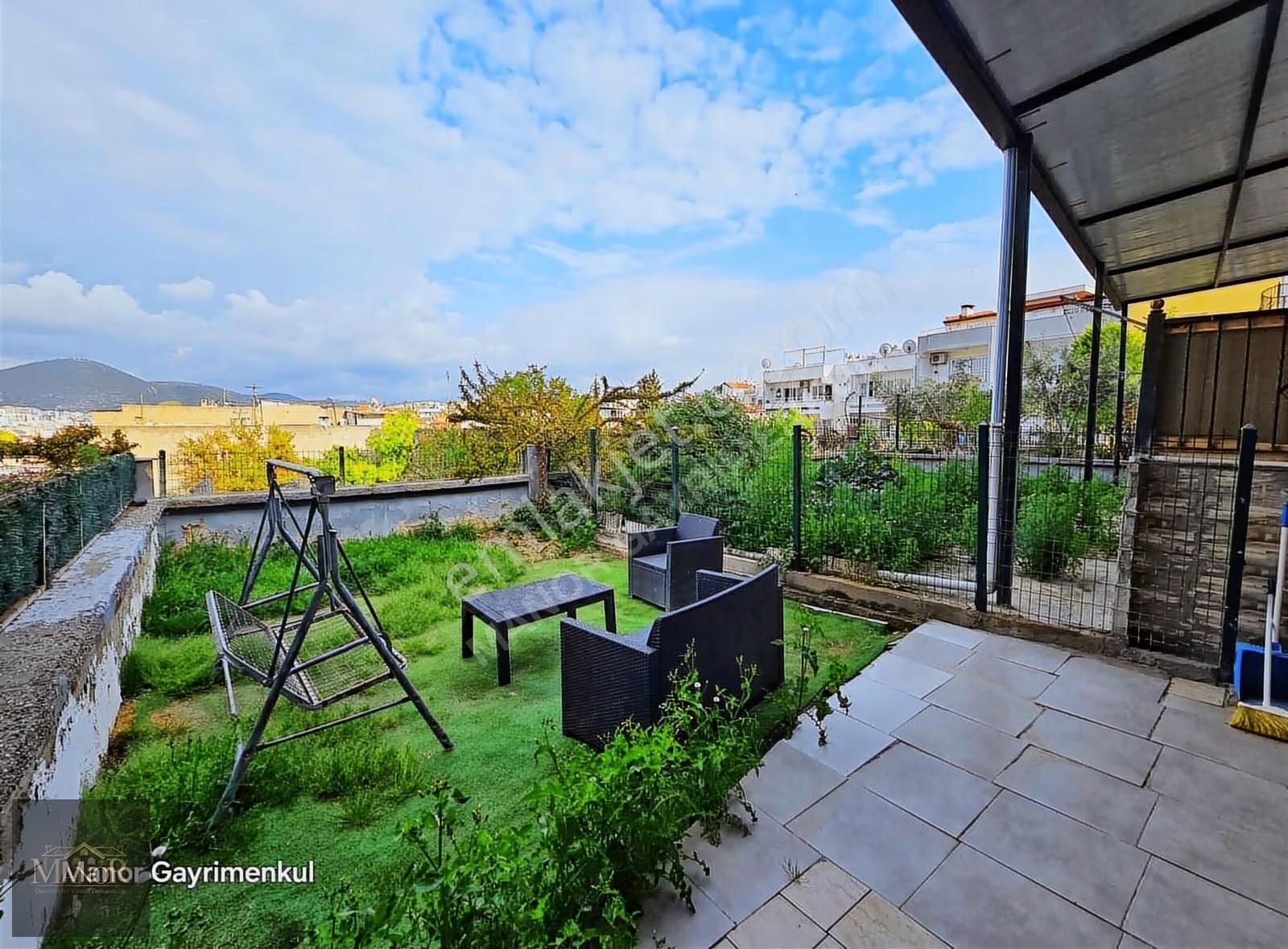 Kuşadası Camiatik Mah.bahçeli Eşyalı 1+1 Bahçe Katı Daire - Görsel 14