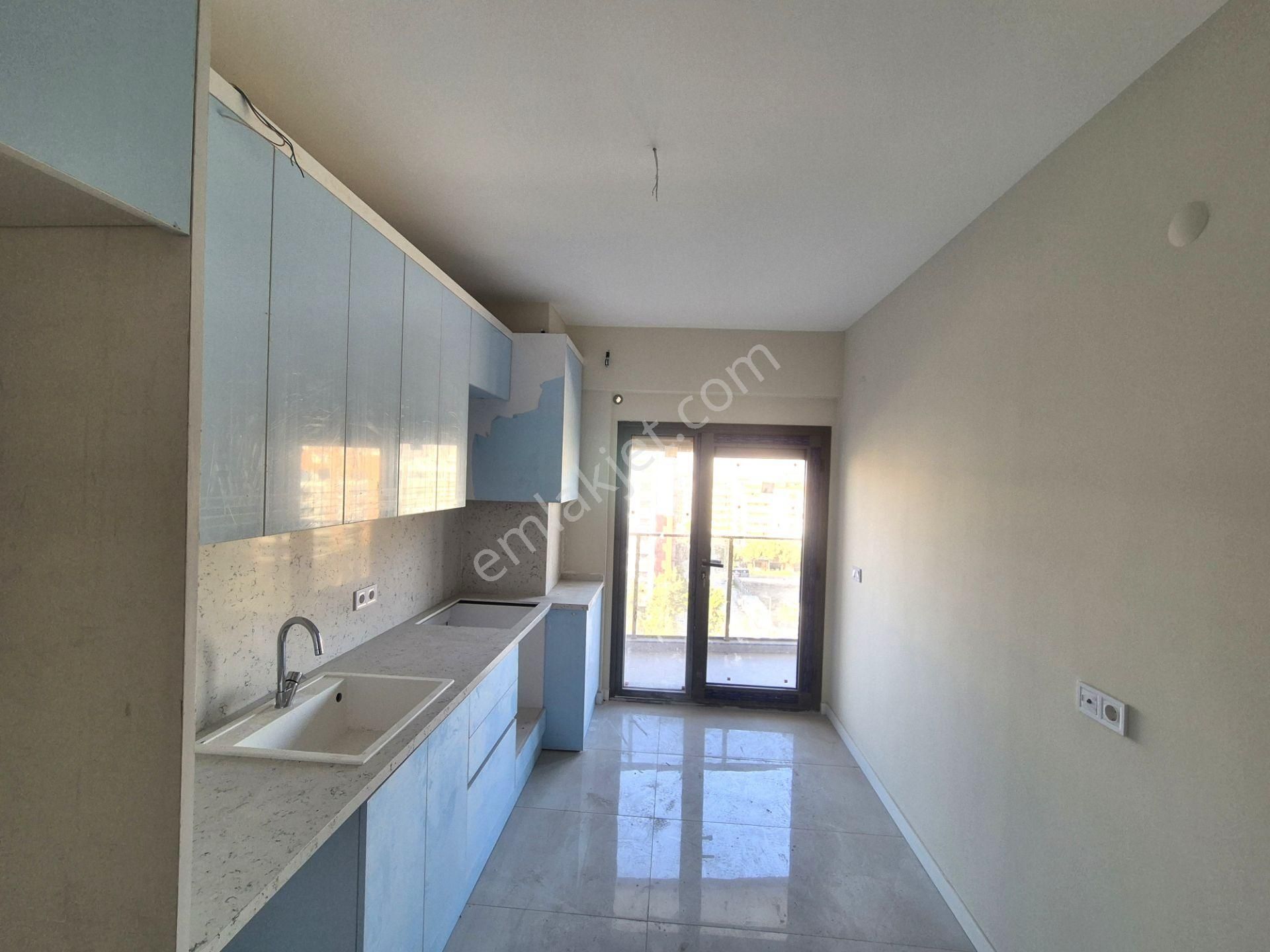 İzmir Bayraklı Manavkuyu Mahallesi Satılık 3+1 Sıfır Daire - Görsel 15