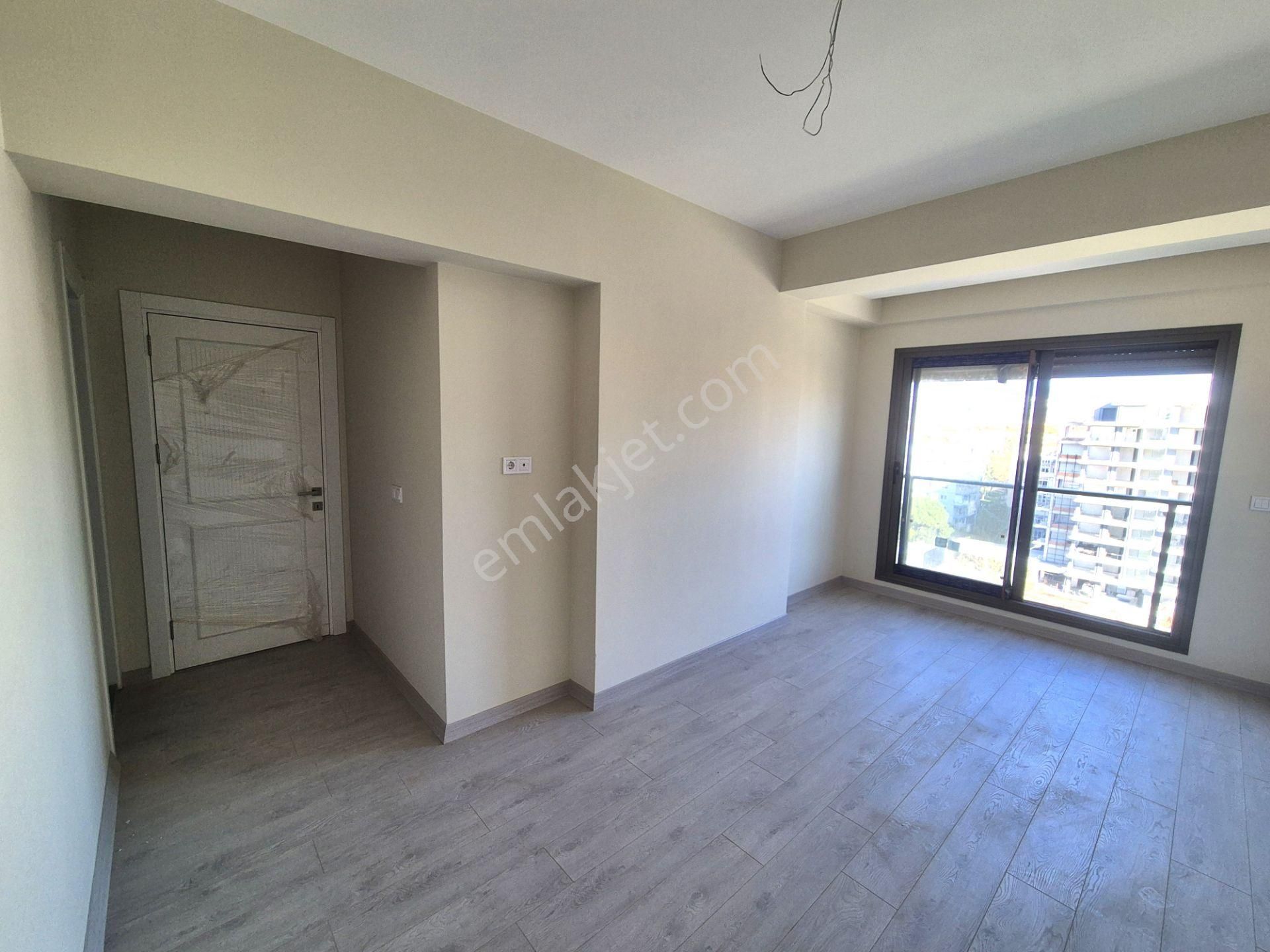 İzmir Bayraklı Manavkuyu Mahallesi Satılık 3+1 Sıfır Daire - Görsel 23