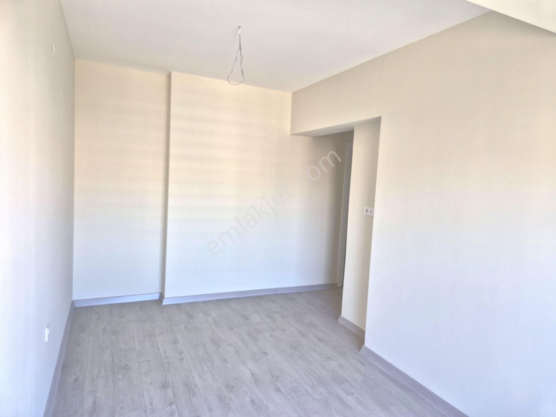 İzmir Bayraklı Manavkuyu Mahallesi Satılık 3+1 Sıfır Daire - Görsel 25