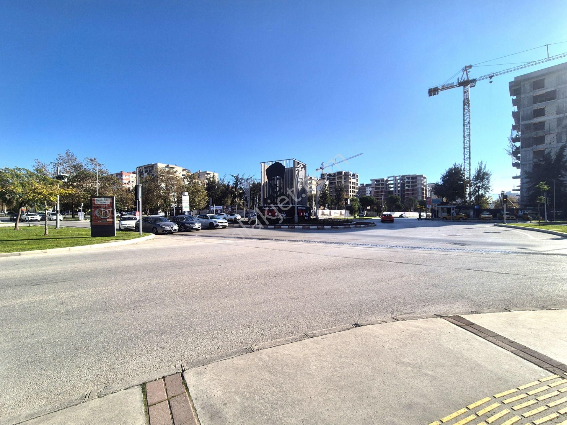 İzmir Bayraklı Manavkuyu Mahallesi Satılık 3+1 Sıfır Daire - Görsel 32