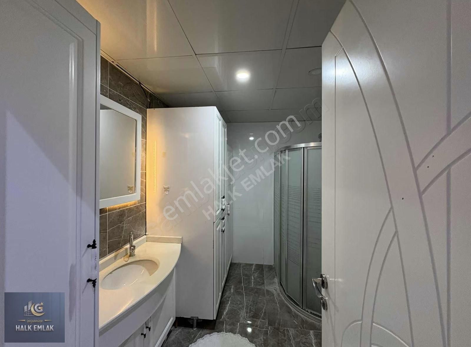 Beykent'te Orman Manzaralı Satılık 3+1 Çift Balkonlu Daire - Görsel 19