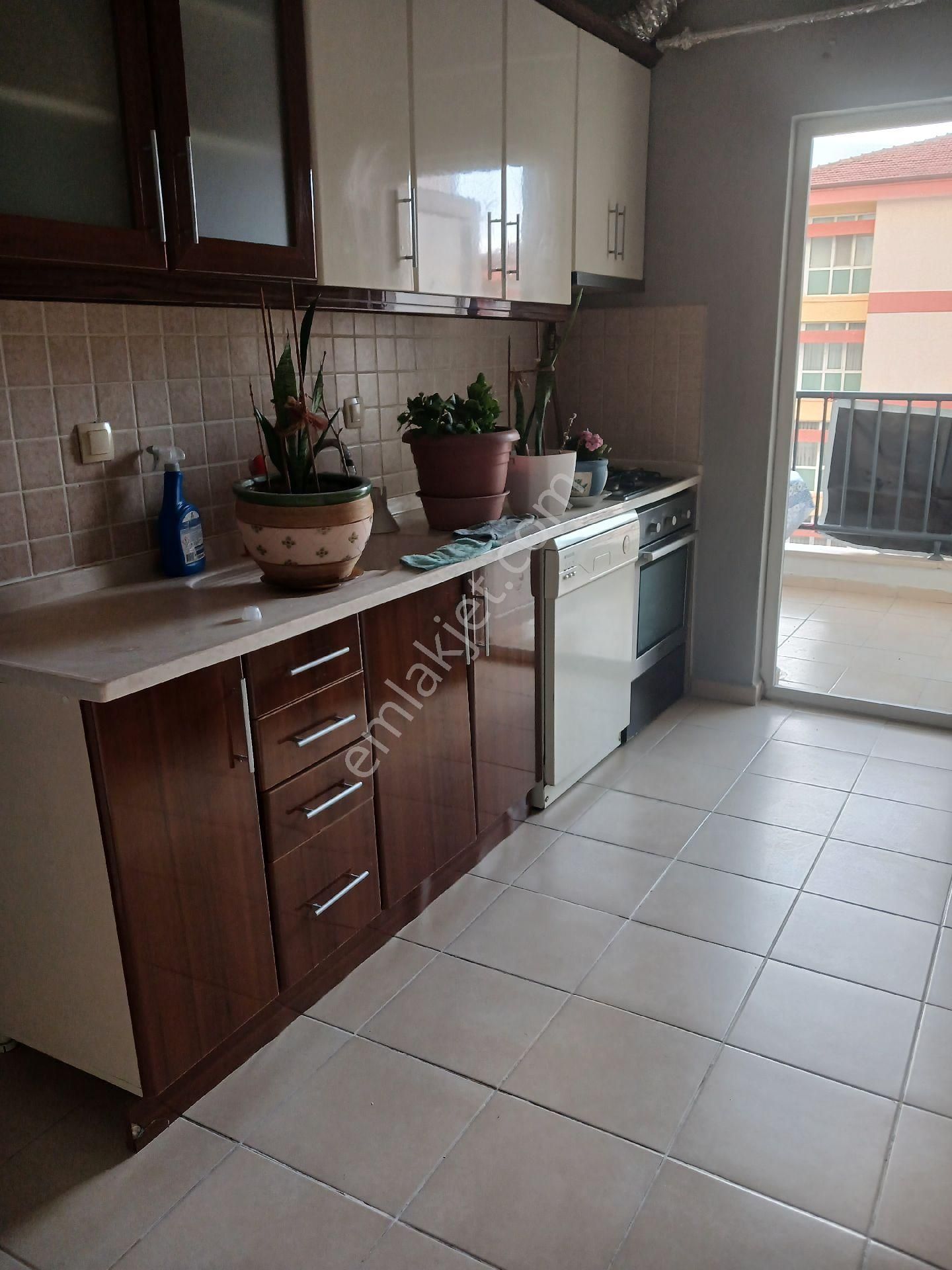 Osmangazi Doğanbey Tokide Kiralık 3+1 Daire