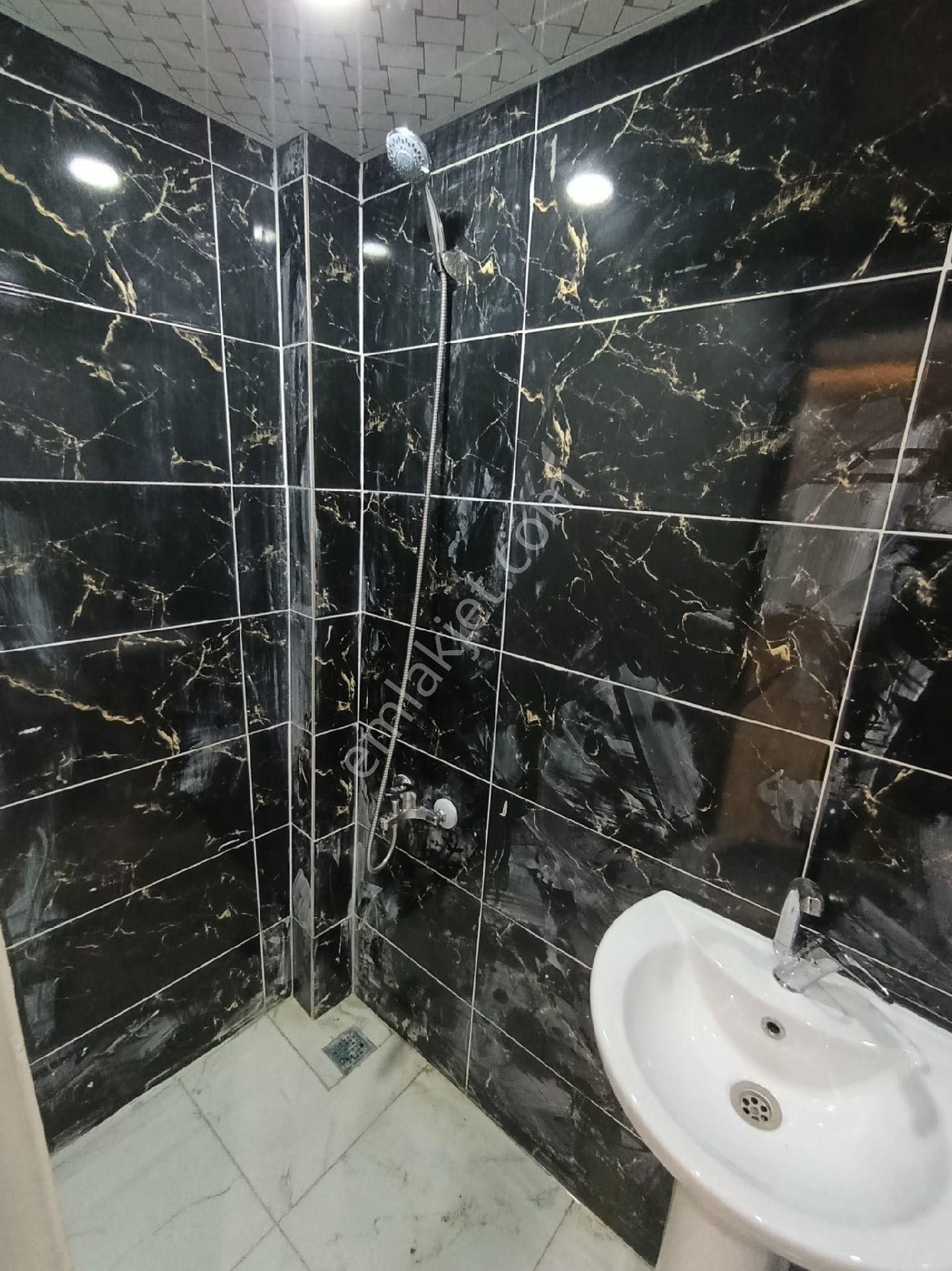 Bilge Emlaktan Yeşilevlerde Satlık 2+0 Daire - Görsel 8