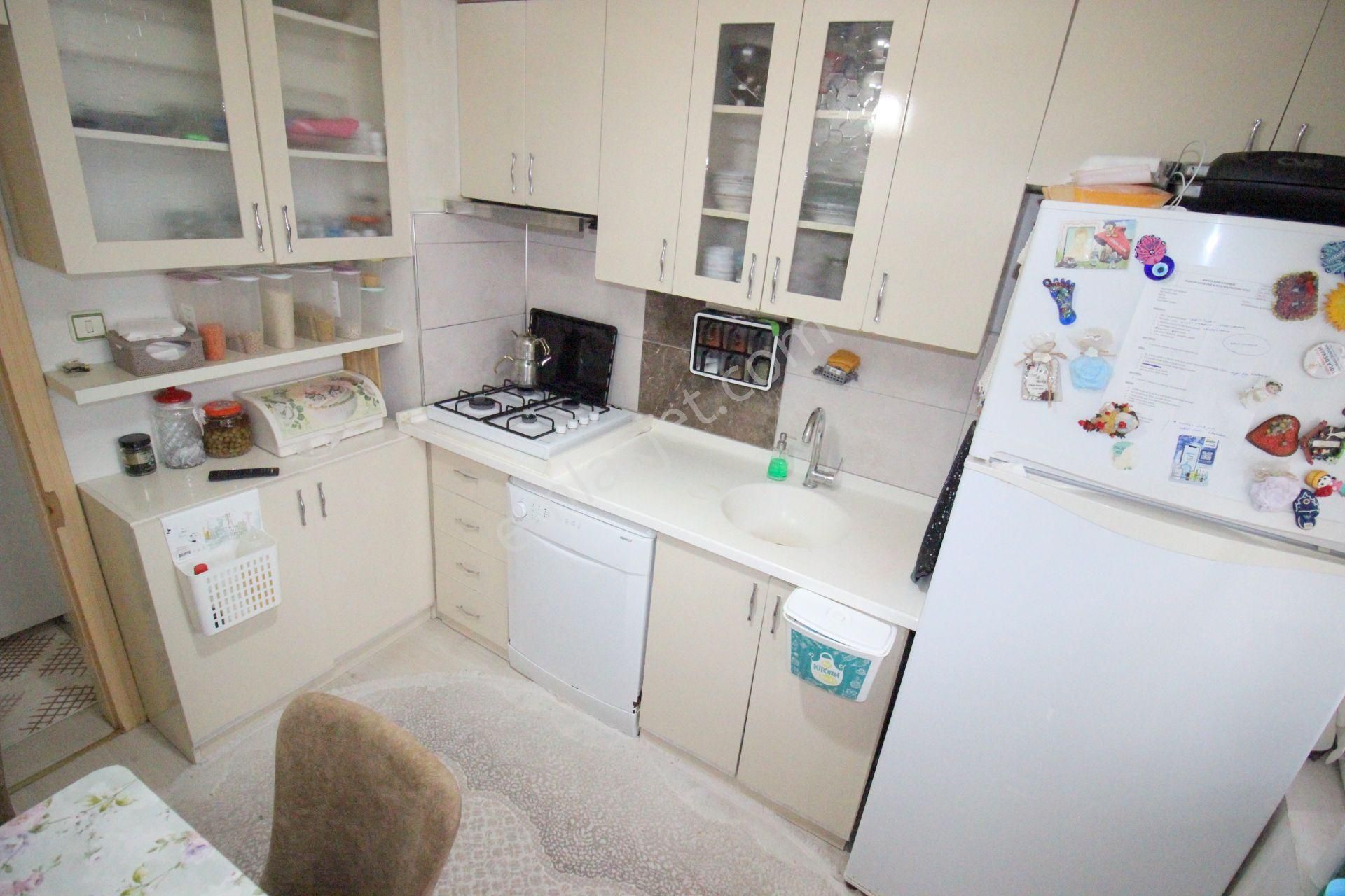 Hemdem Gayrimenkulden Piyade'de Ana Cadde Yanı 2+1 Satılık Daire - Görsel 2