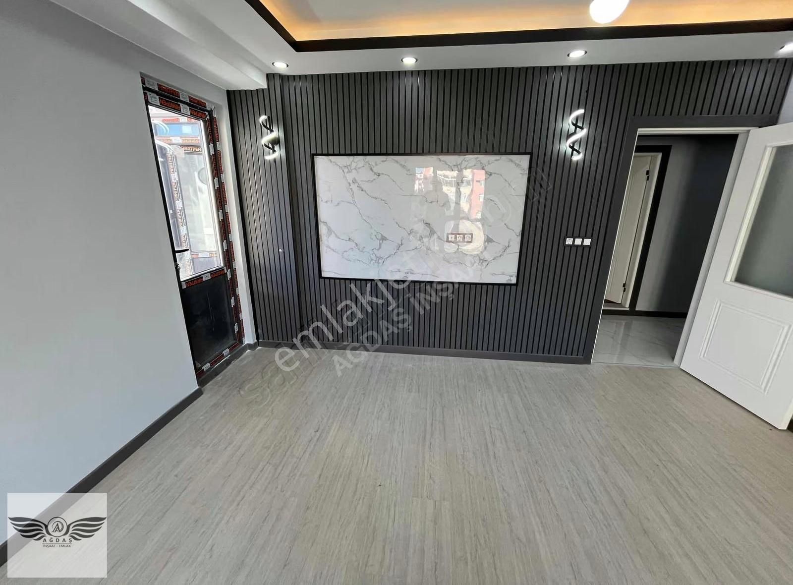Merkezi Konumda 2+1 Ön Cephe Sıfır Lüks Satılık Daire - Görsel 18